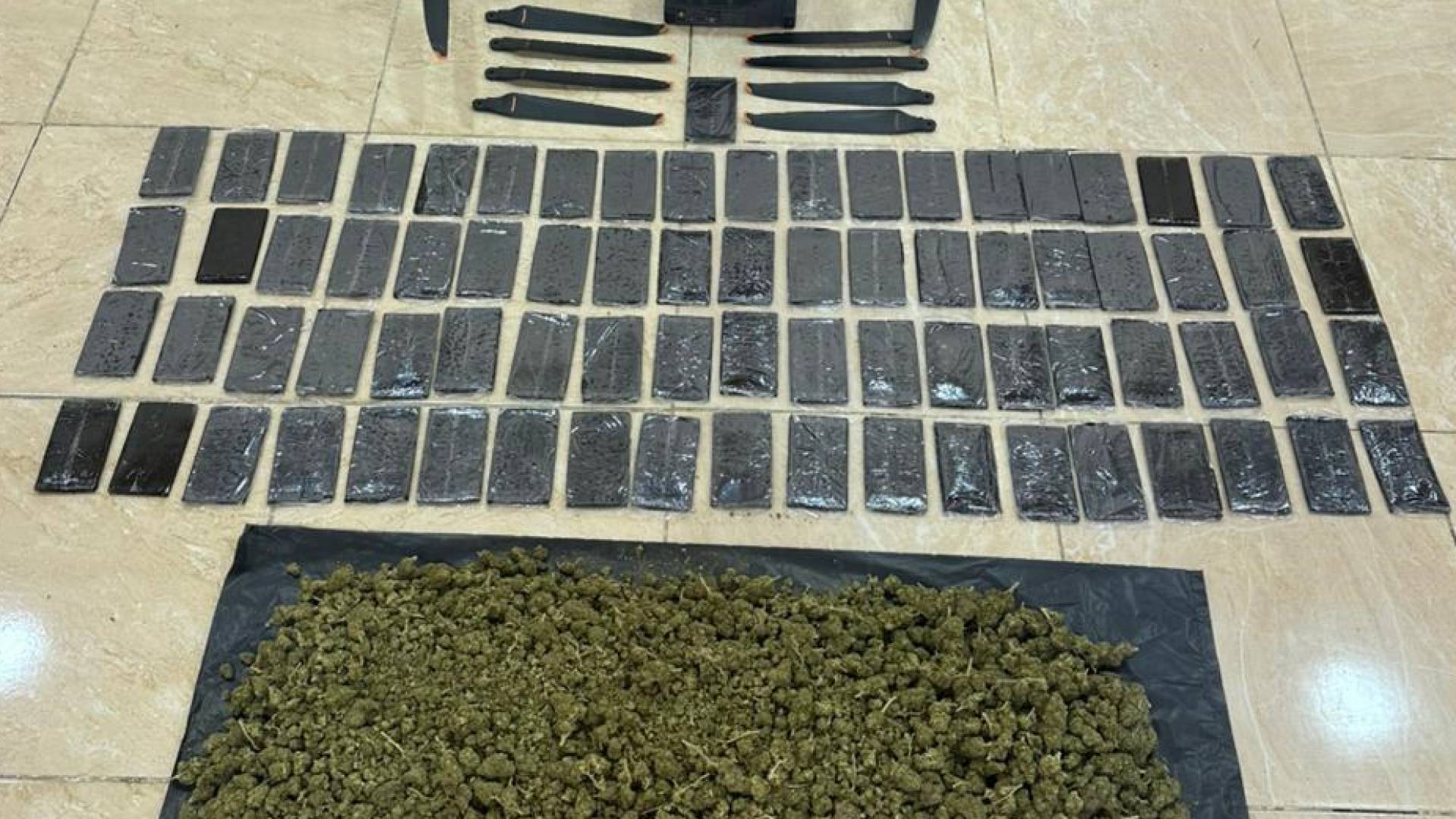 الجيش العربي: المنطقة العسكرية الجنوبية تحبط محاولة تهريب مواد مخدرة بواسطة طائرة مسيرة