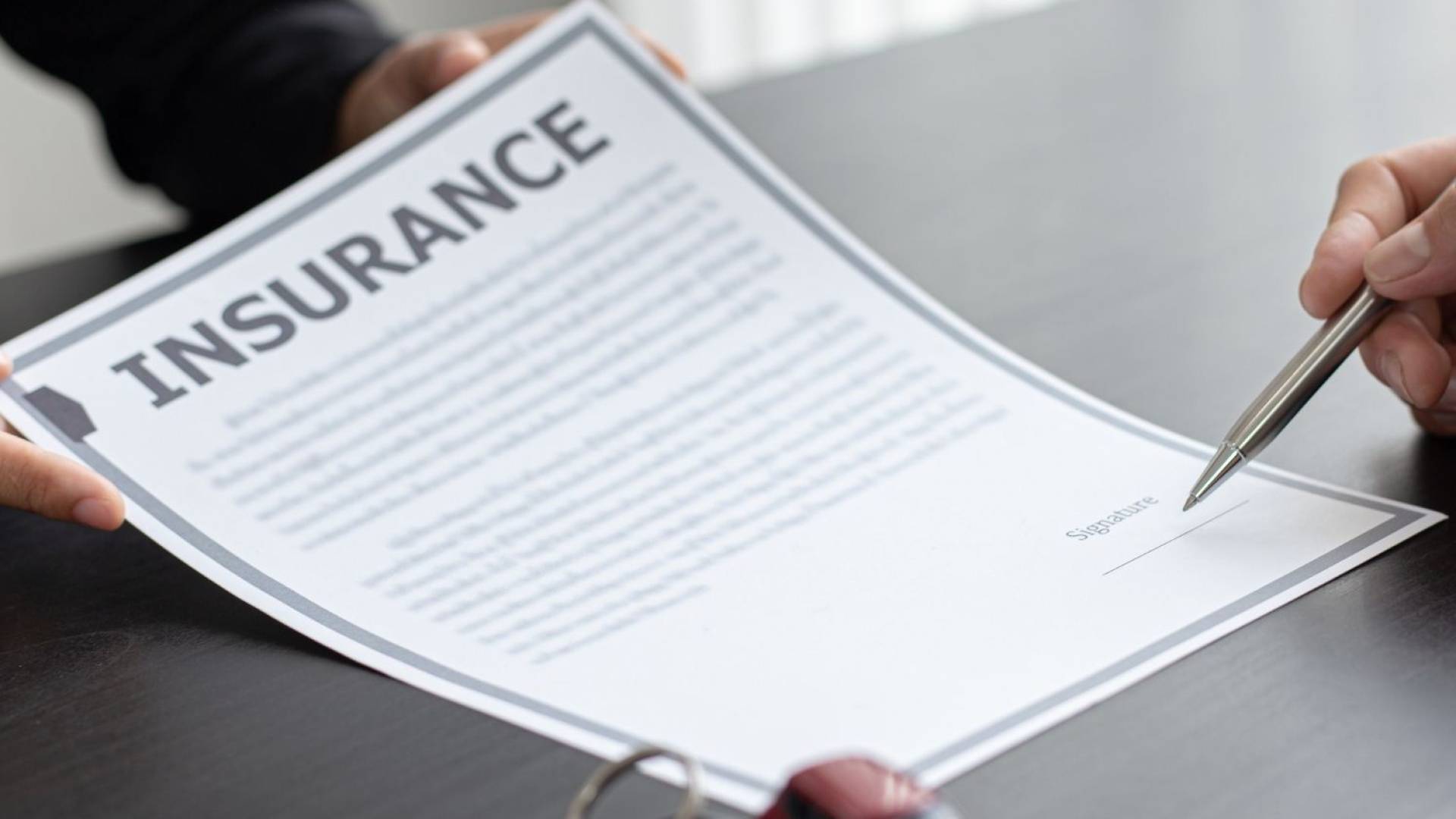 وثيقة تأمينية