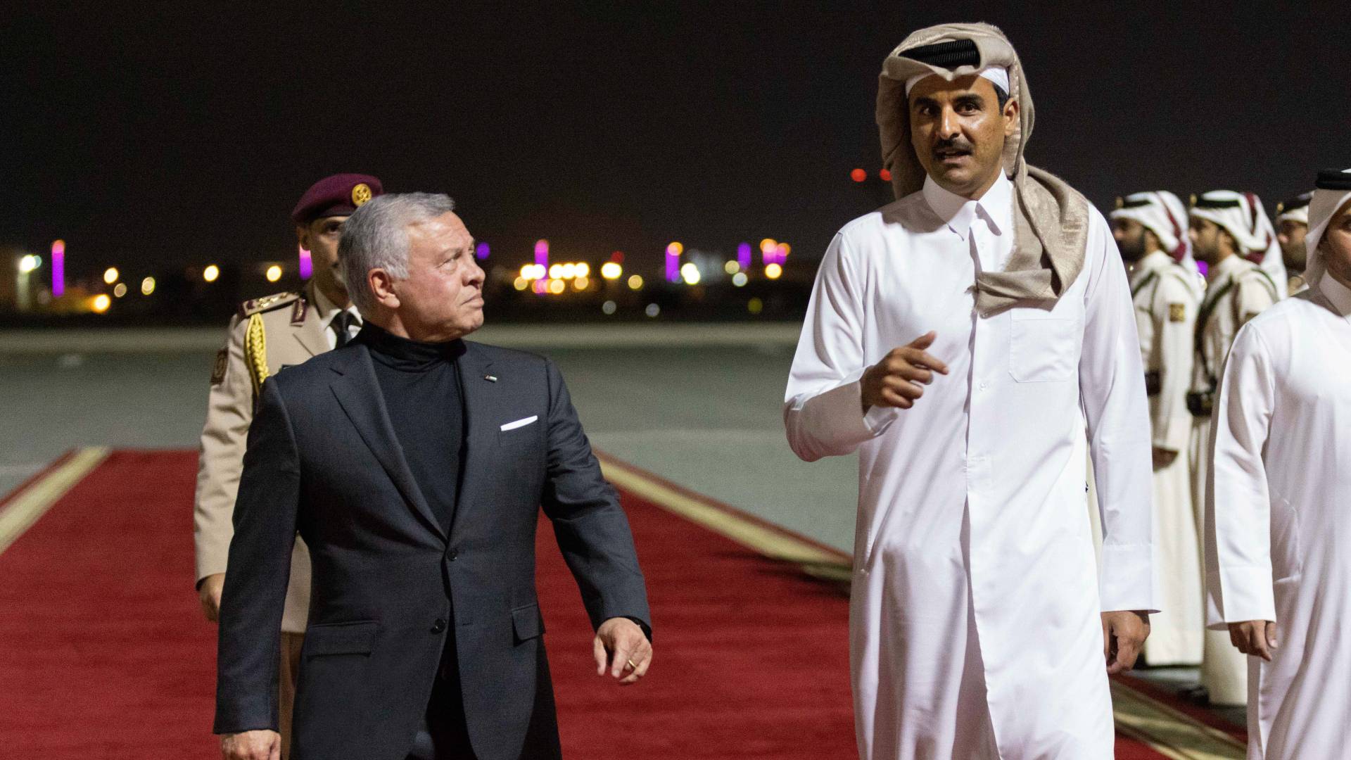 الملك وأمير دولة قطر يدينان الاعتداء على أراضي الأردن وقطر ودول عربية