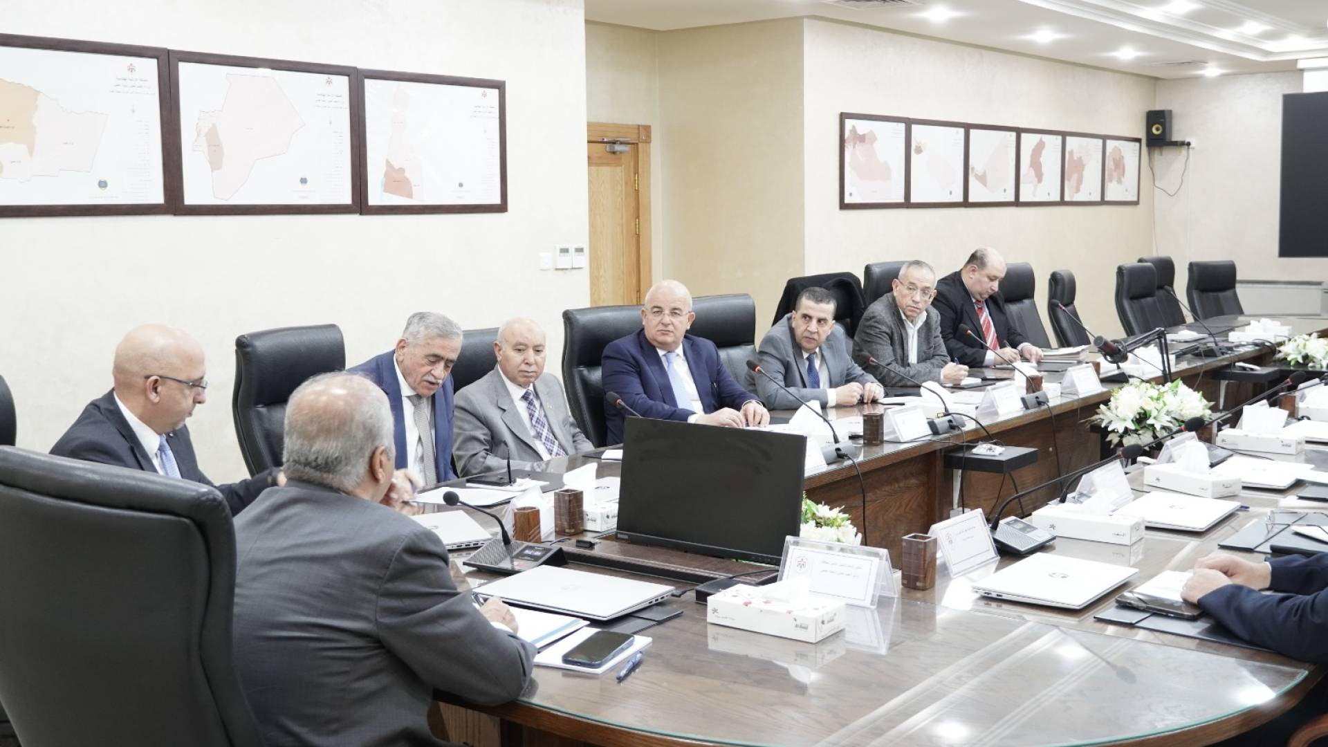 وزير التعليم العالي والبحث العلمي الأستاذ الدكتور عزمي محافظة