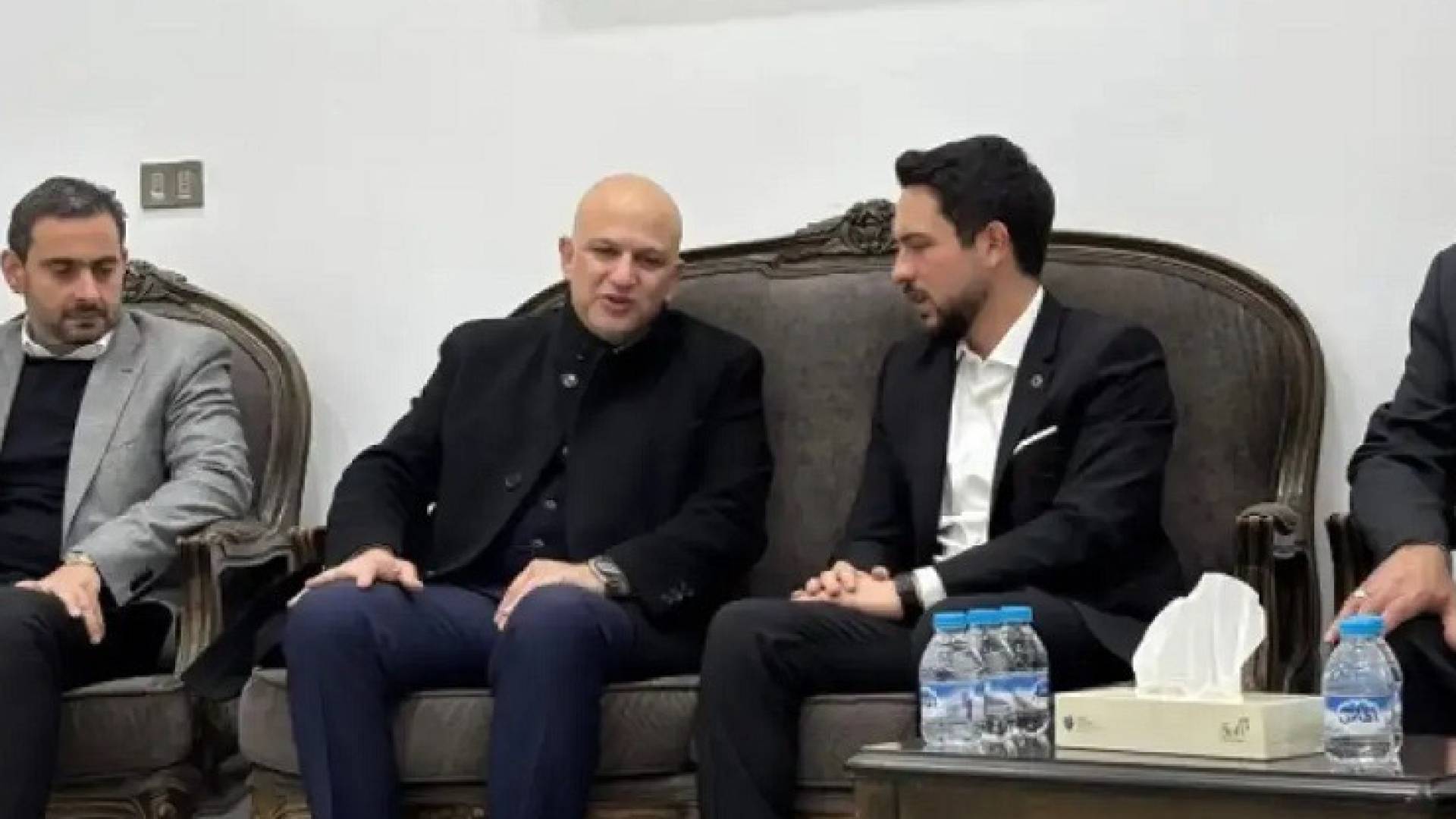 ولي العهد الأمير حسين