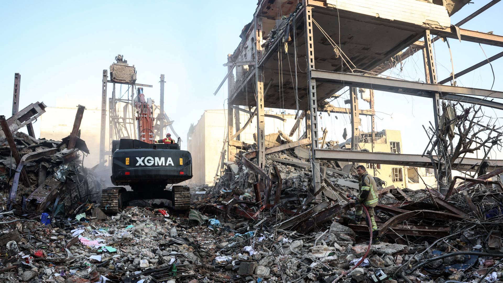 الحرب الأمريكية "الإسرائيلية" على إيران