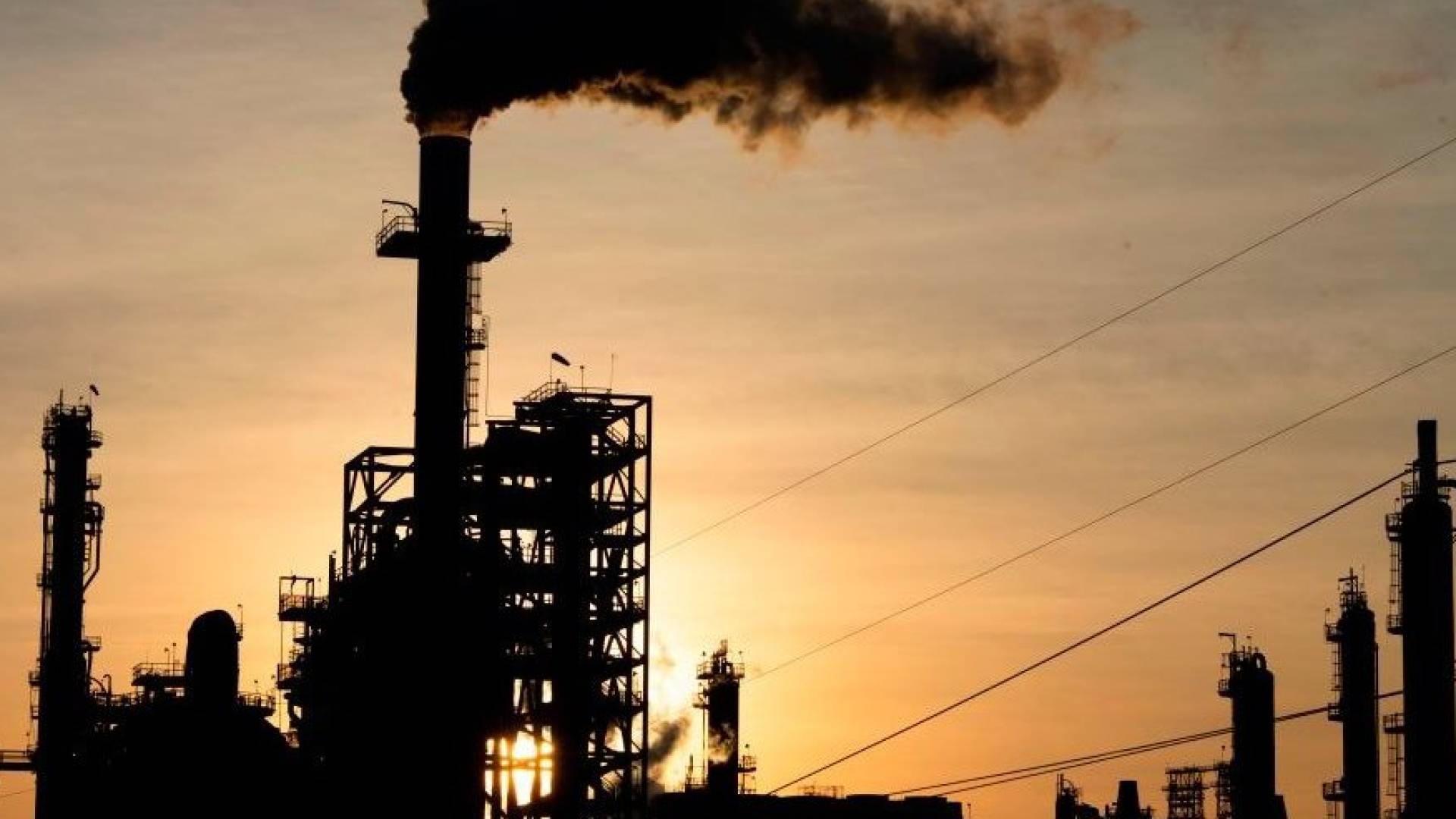 منصات إنتاج النفط