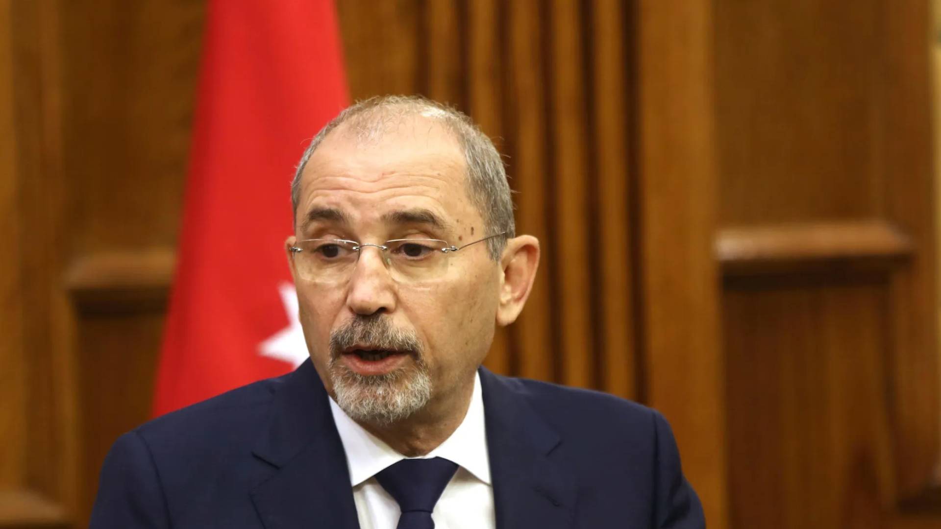 وزير الخارجية ايمن الصفد