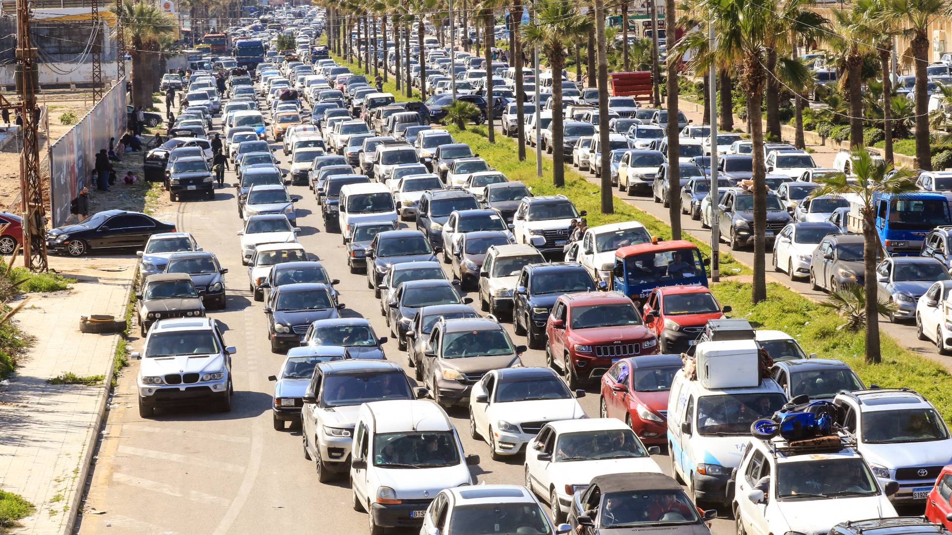 خلال نزوح اللبنانيين