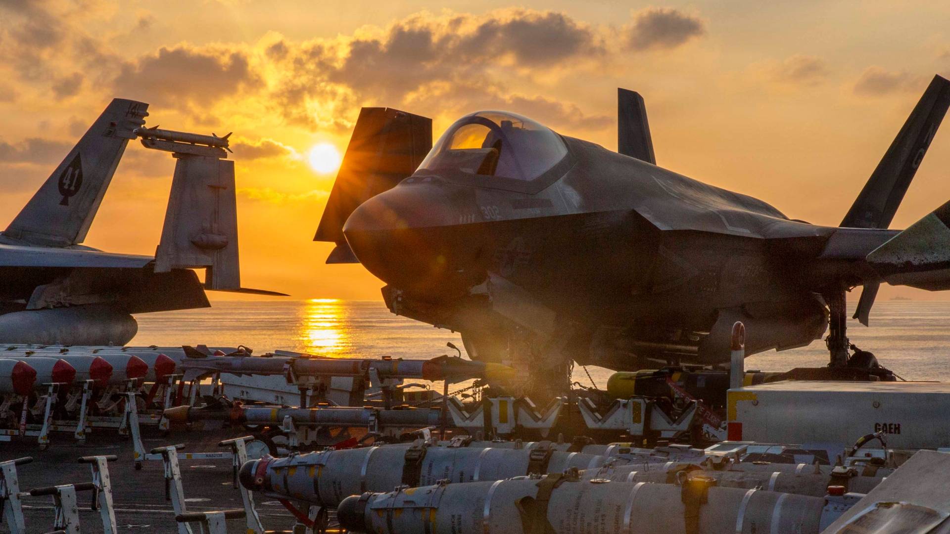 طائرة أمريكية