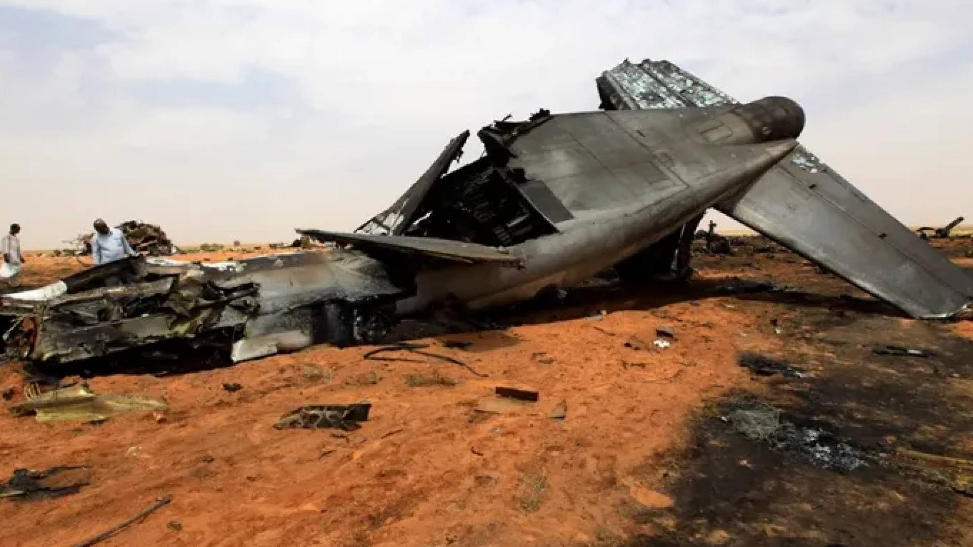 صورة ارشيفية لسقوط طائر  عسكرية