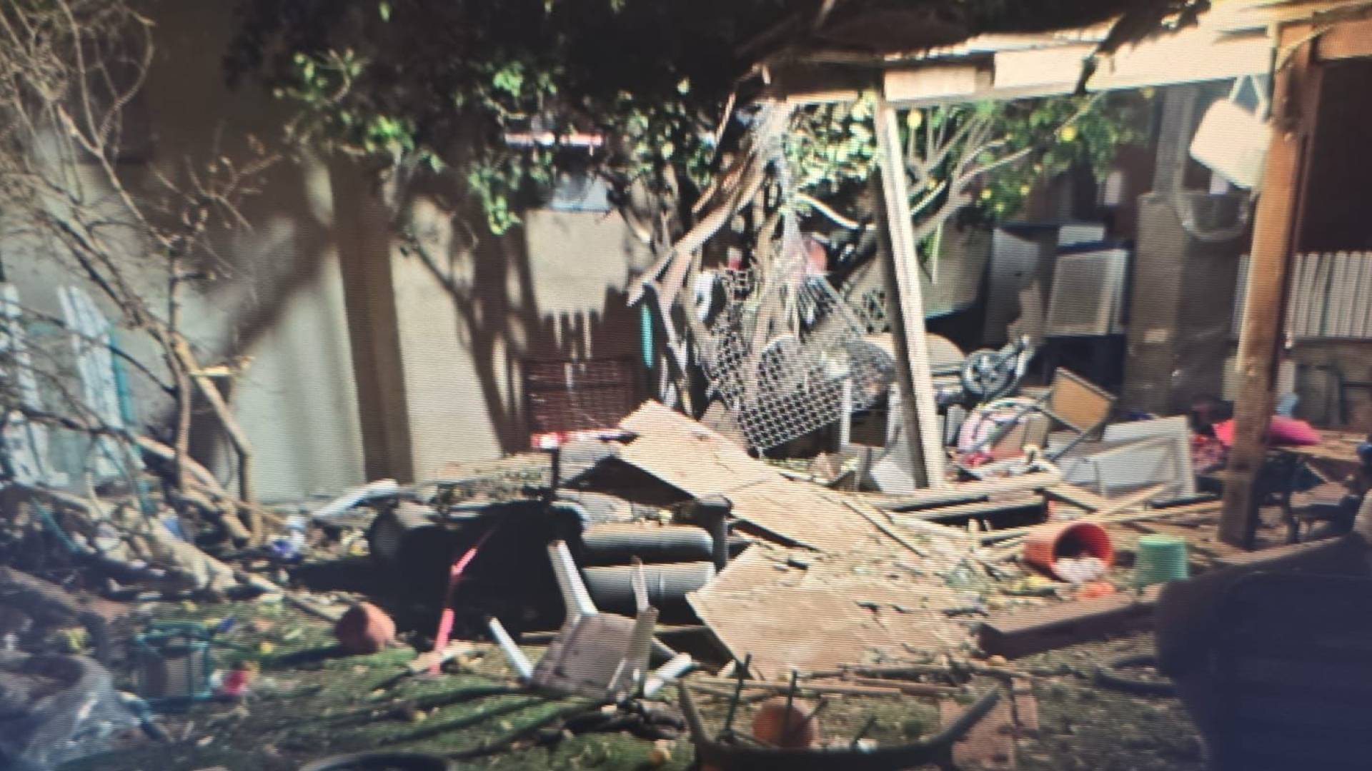 اثار الدمار في تل أبيب