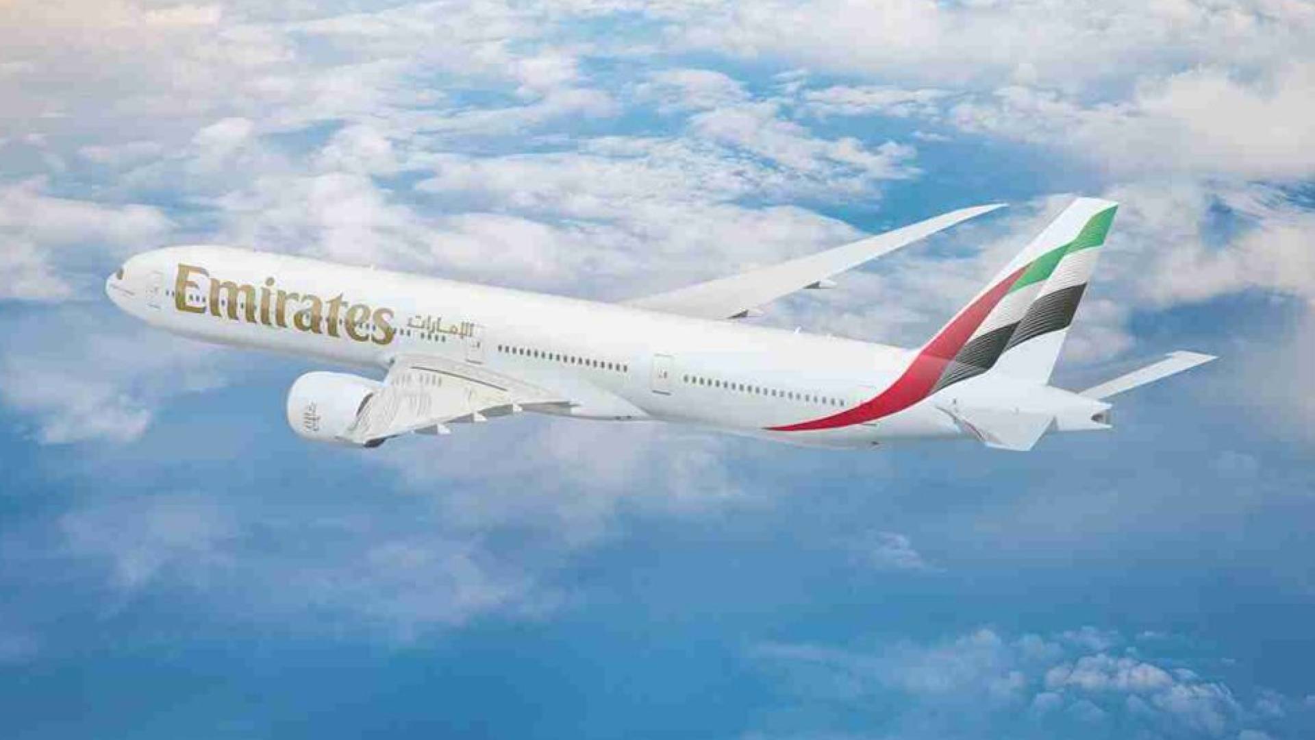 طيران الإمارات