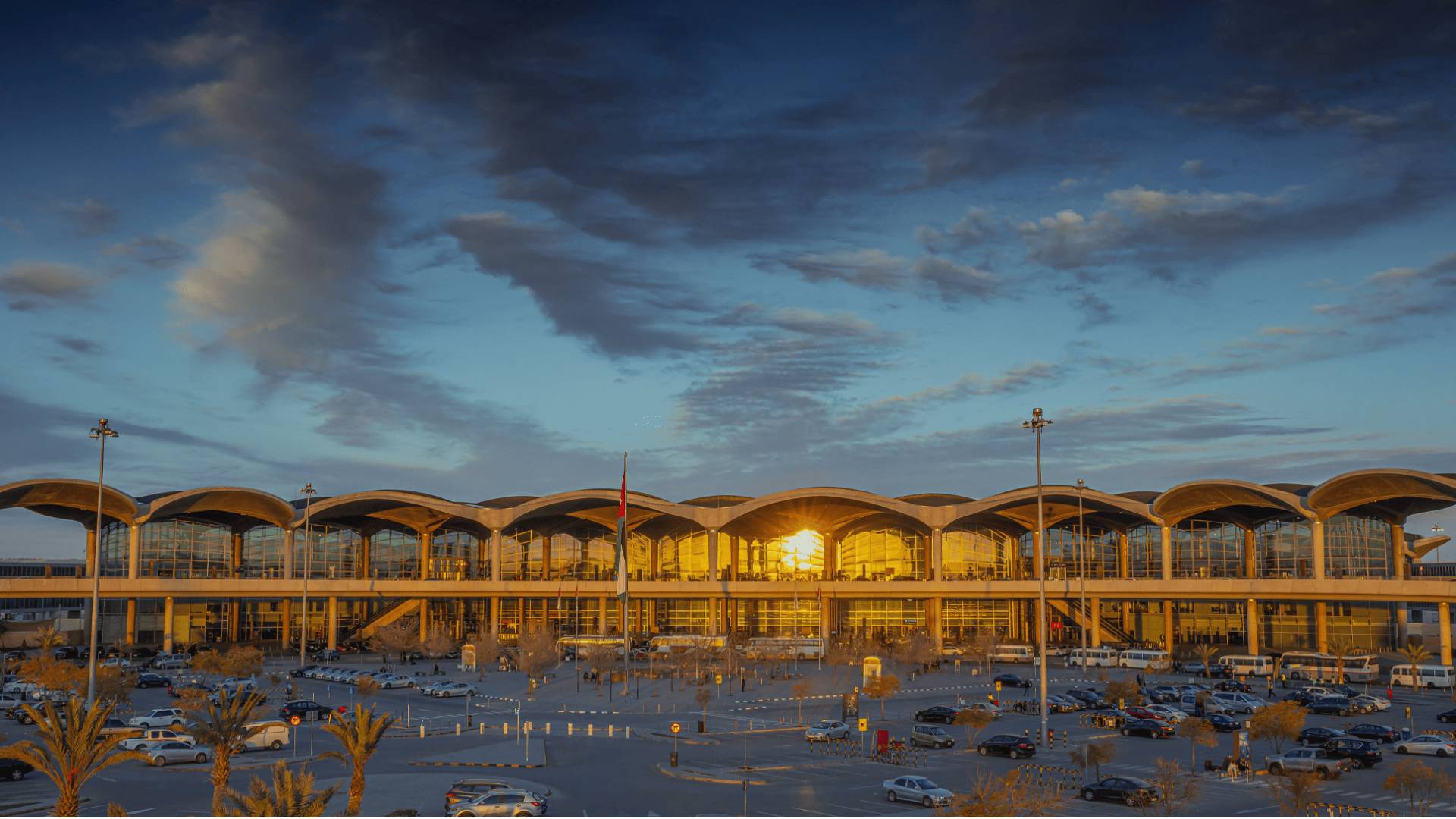 مطار الملكة علياء الدولي