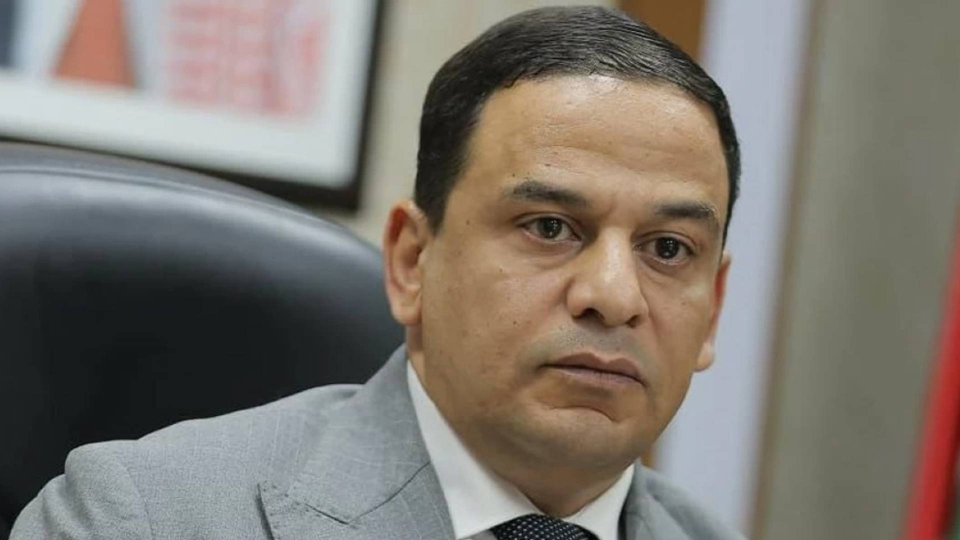 النائب أيمن أبو هنية