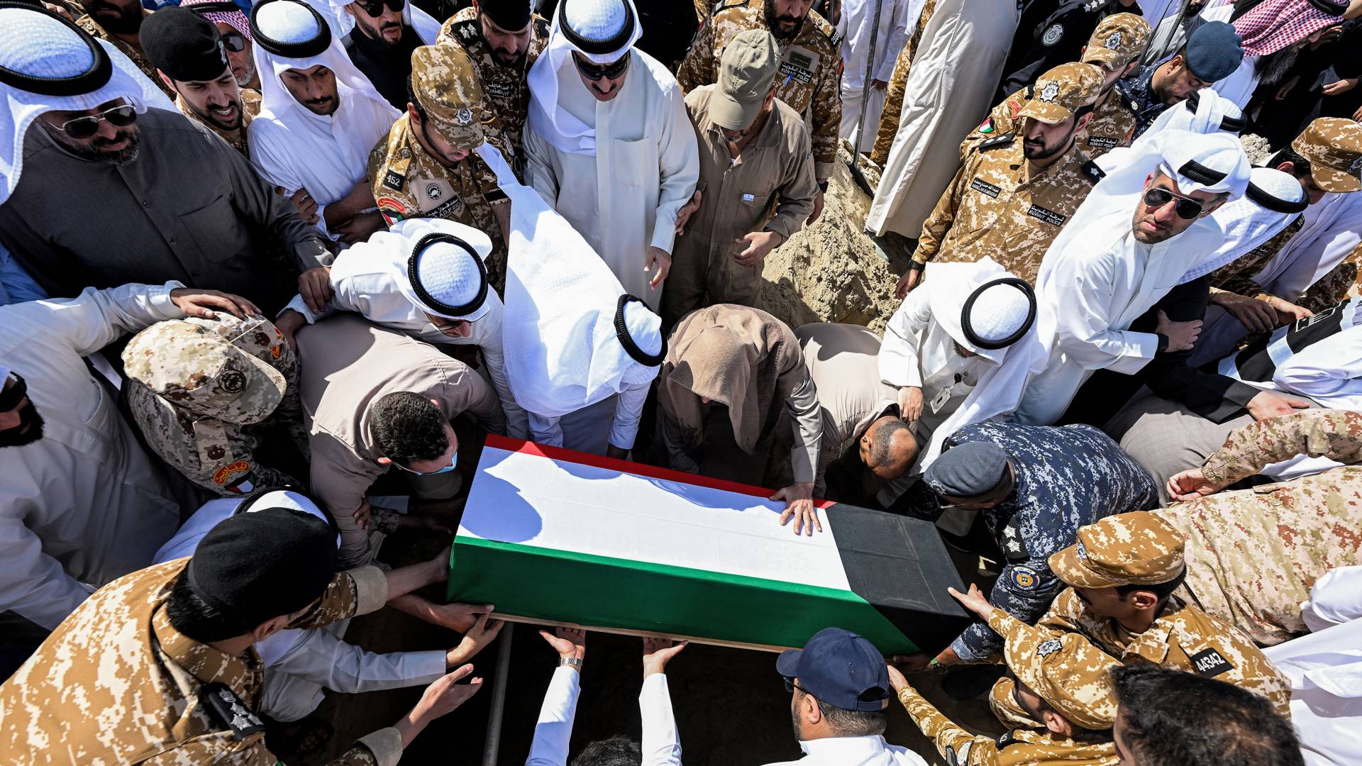 جنازة عسكرية في الكويت