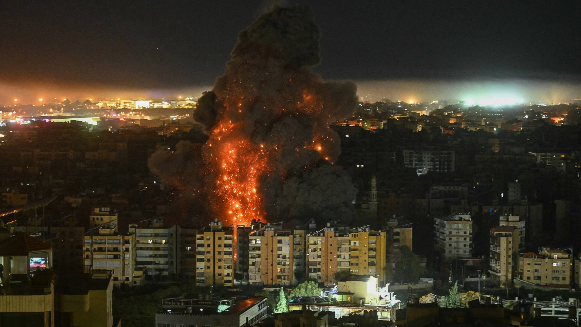 غارة جوية إسرائيلية استهدفت منطقة في الضواحي الجنوبية لبيروت