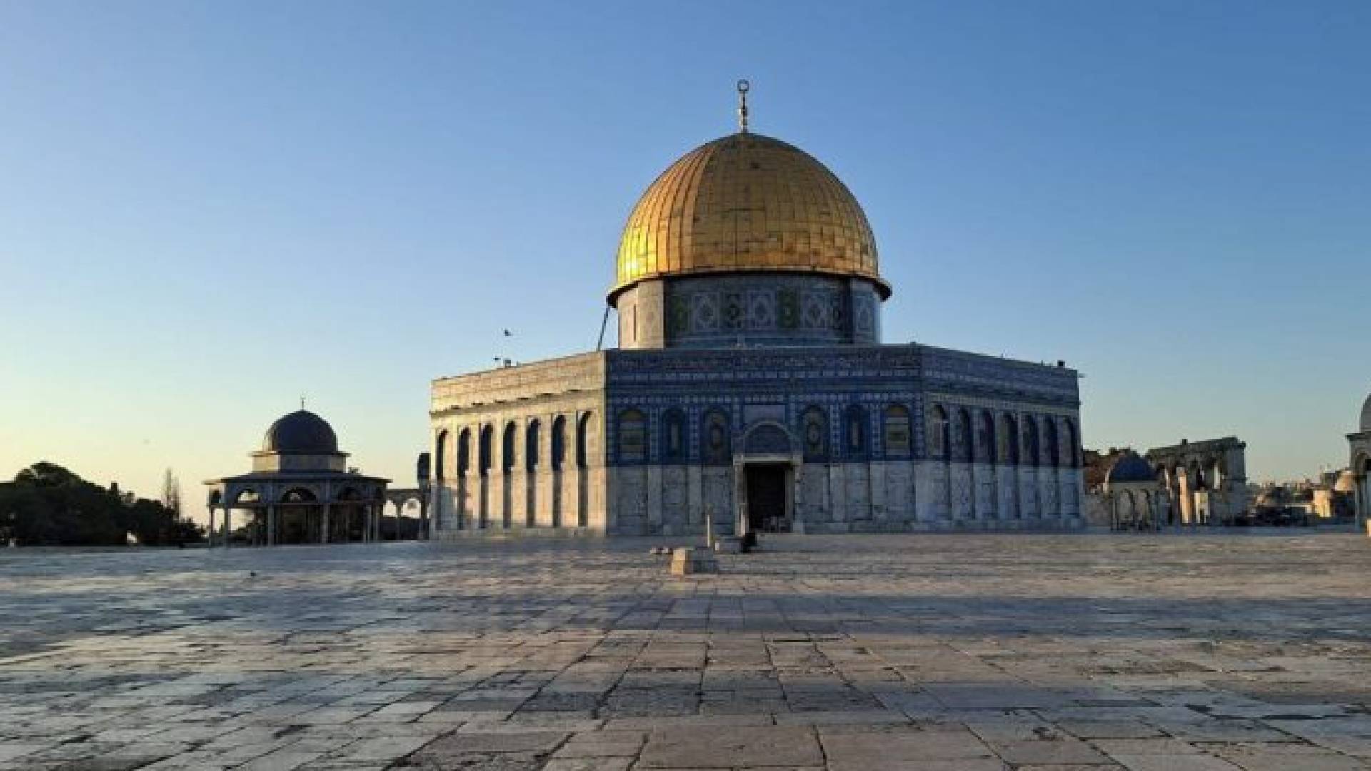 الأردن يدين إغلاق الاحتلال أبواب المسجد الأقصى ويطالب بوقف الانتهاكات فورا