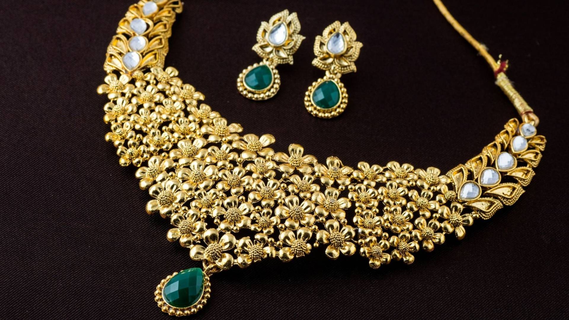 مصوغات ذهبية