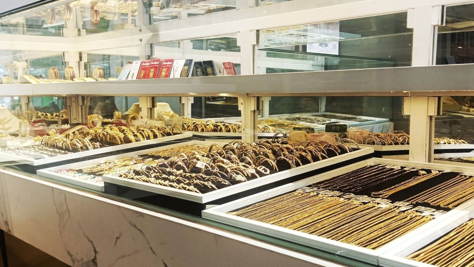 مصوغات ذهبية