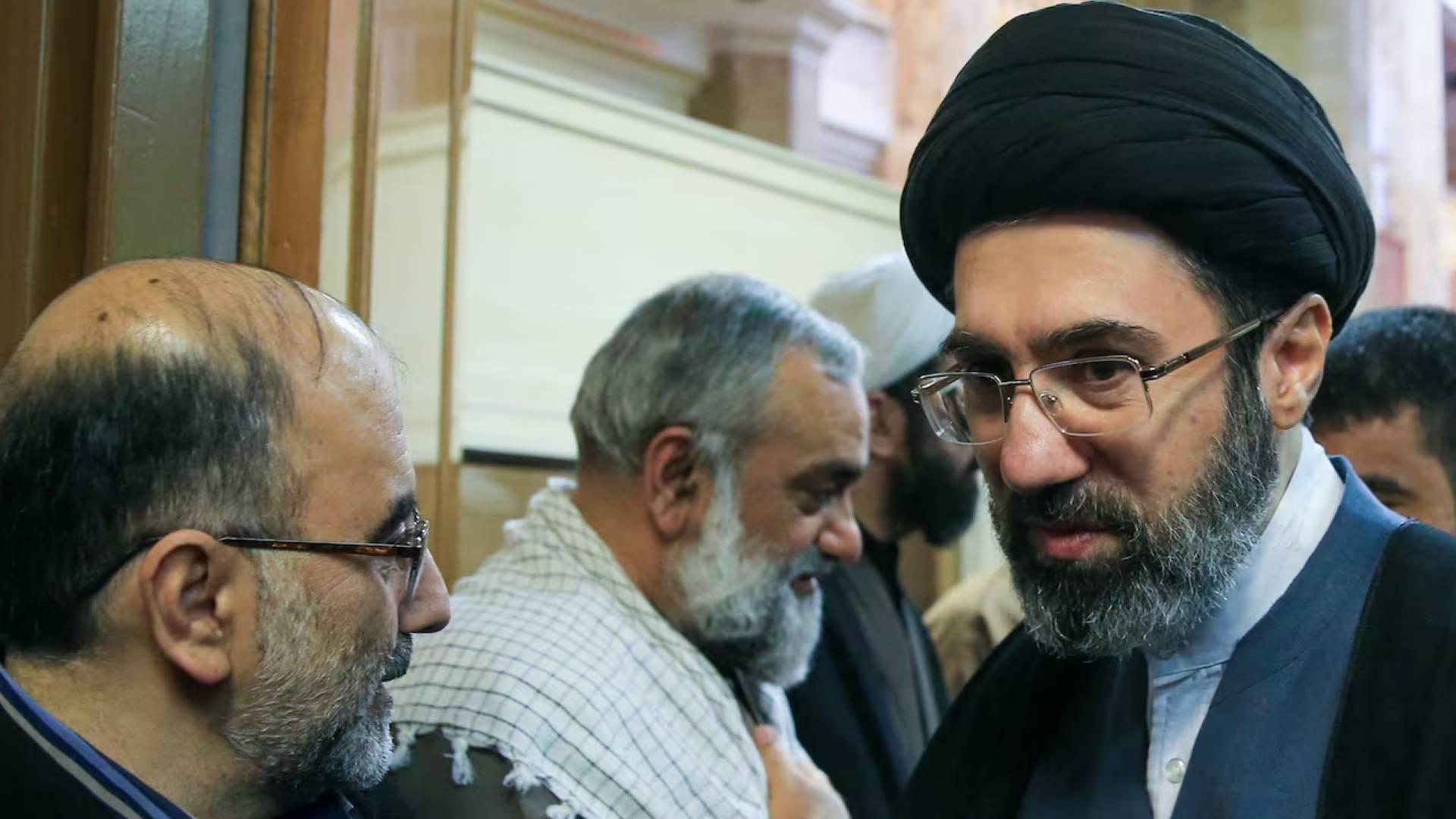 المرشد الأعلى الإيراني مجتبى خامنئي