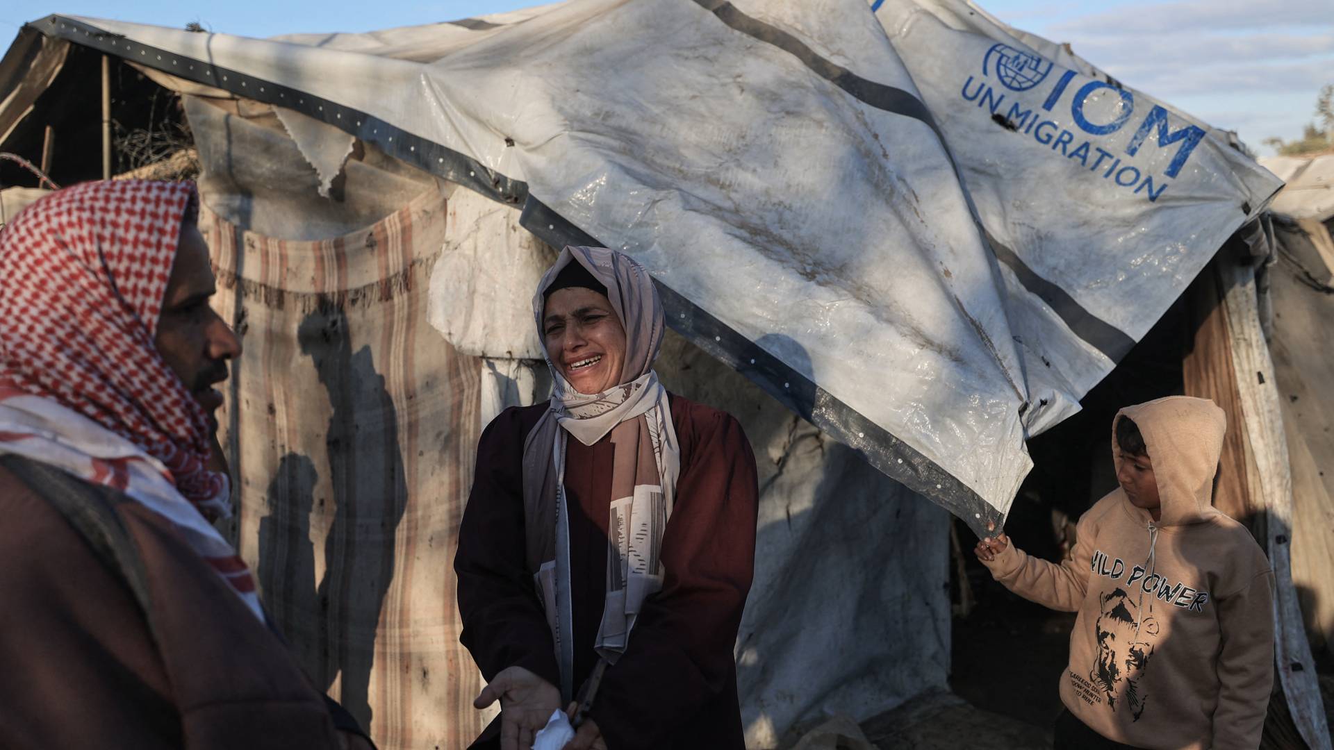 معاناة أهالي قطاع غزة