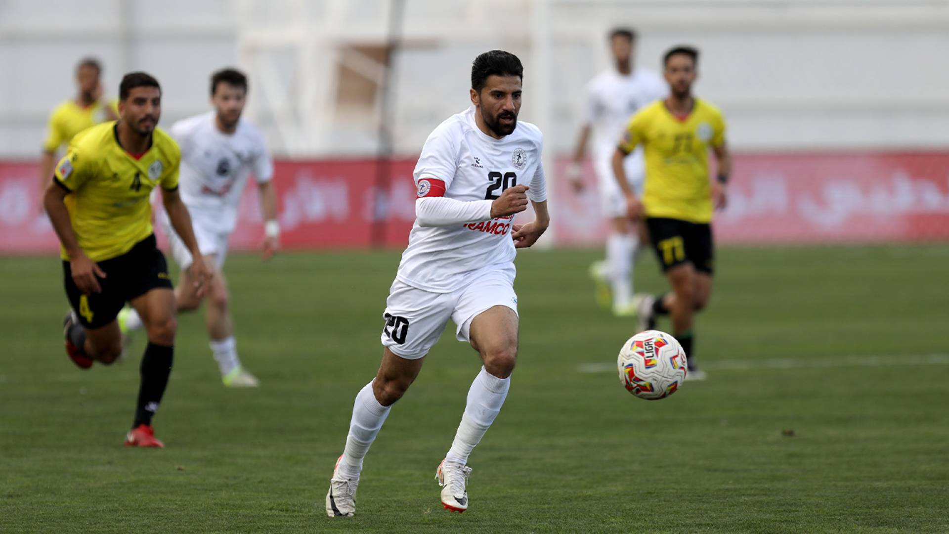 قائد فريق الرمثا حمزة الدردور