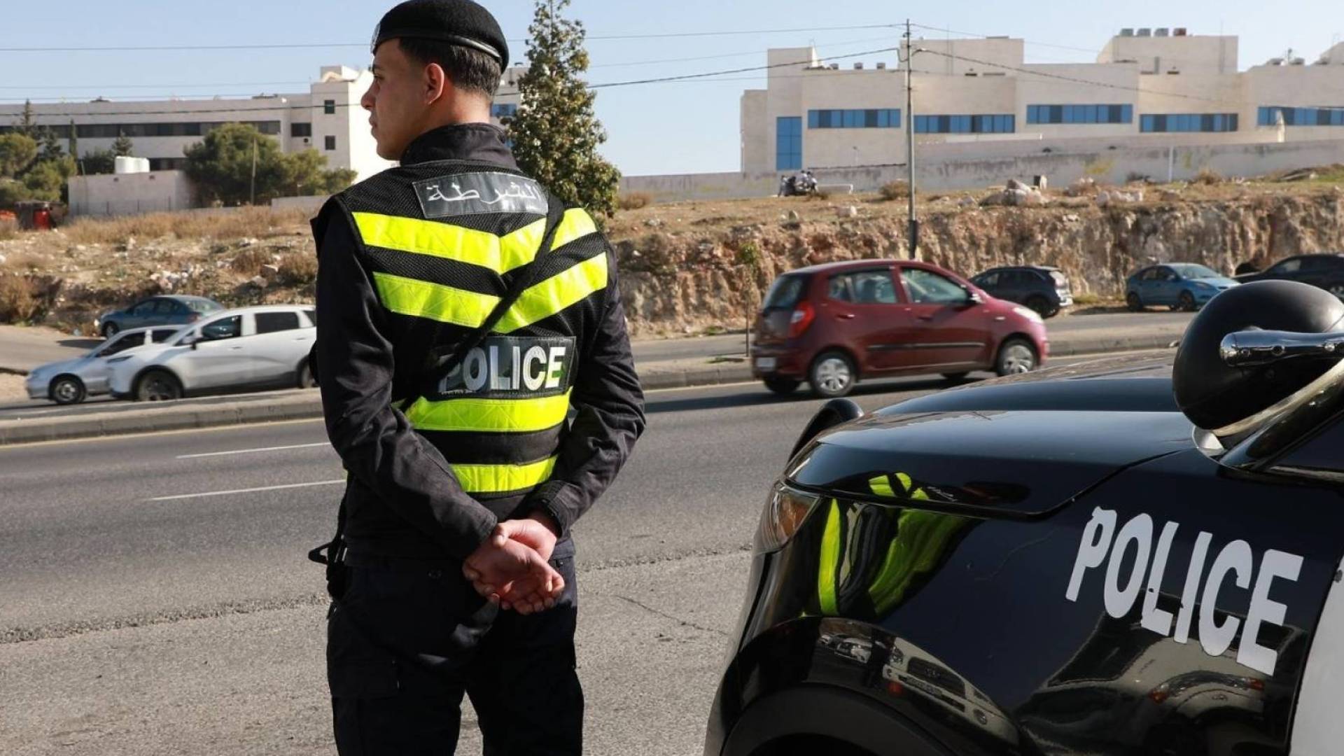 3 وفيات و4 إصابات في حادث تدهور مروع على الطريق الصحراوي