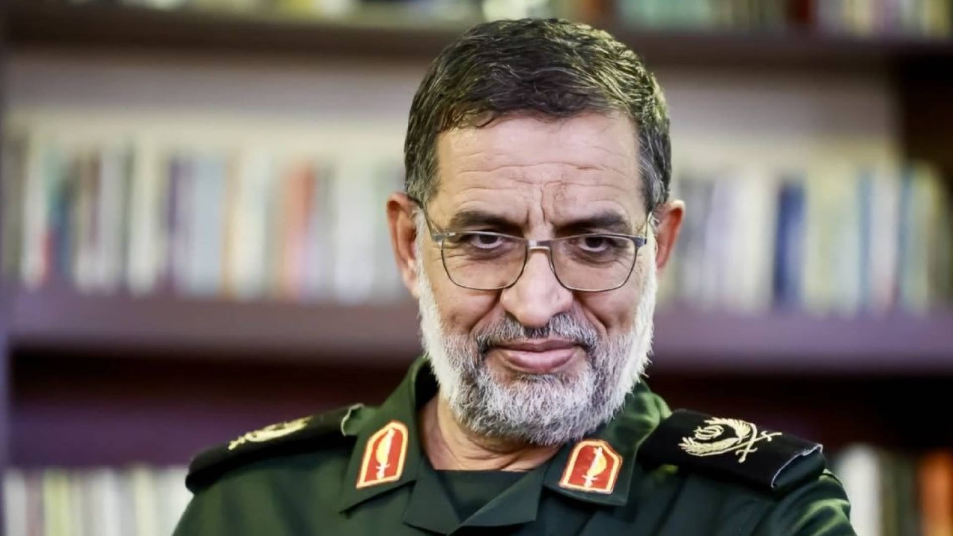 المتحدث باسم الحرس الثوري علي محمد نائيني