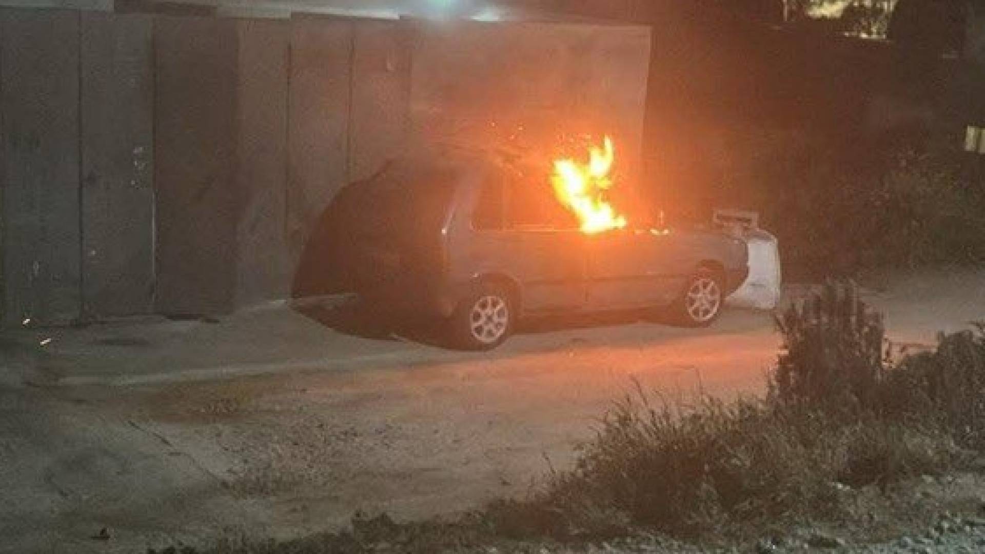 احراق مركبة