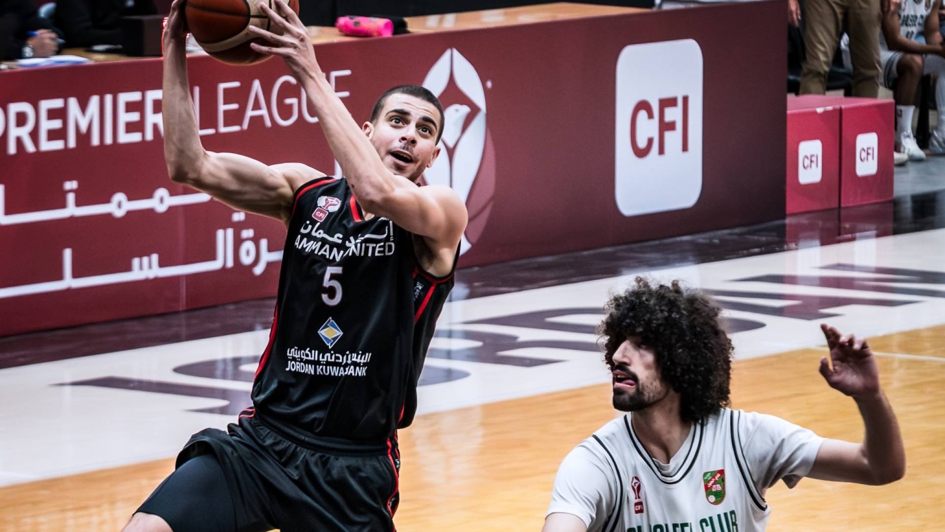 من منافسات دوري كرة السلة