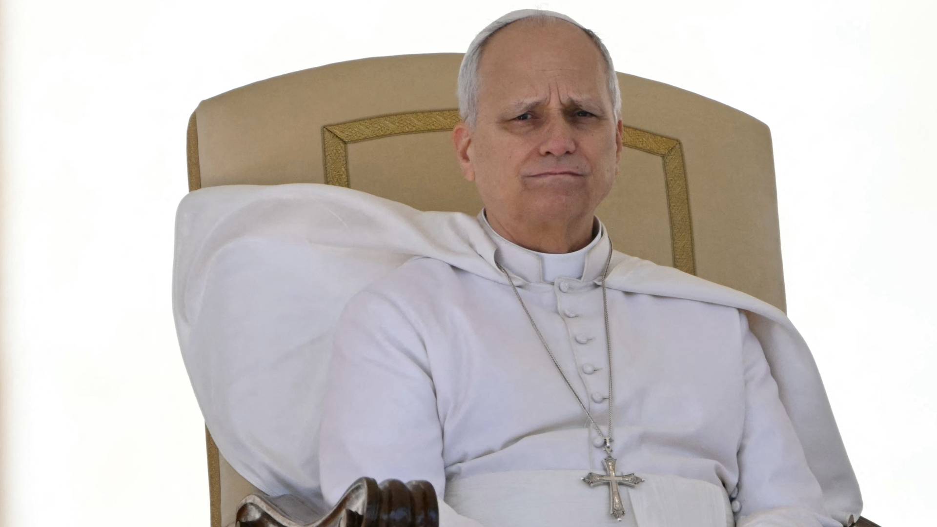 البابا ليو الرابع عشر