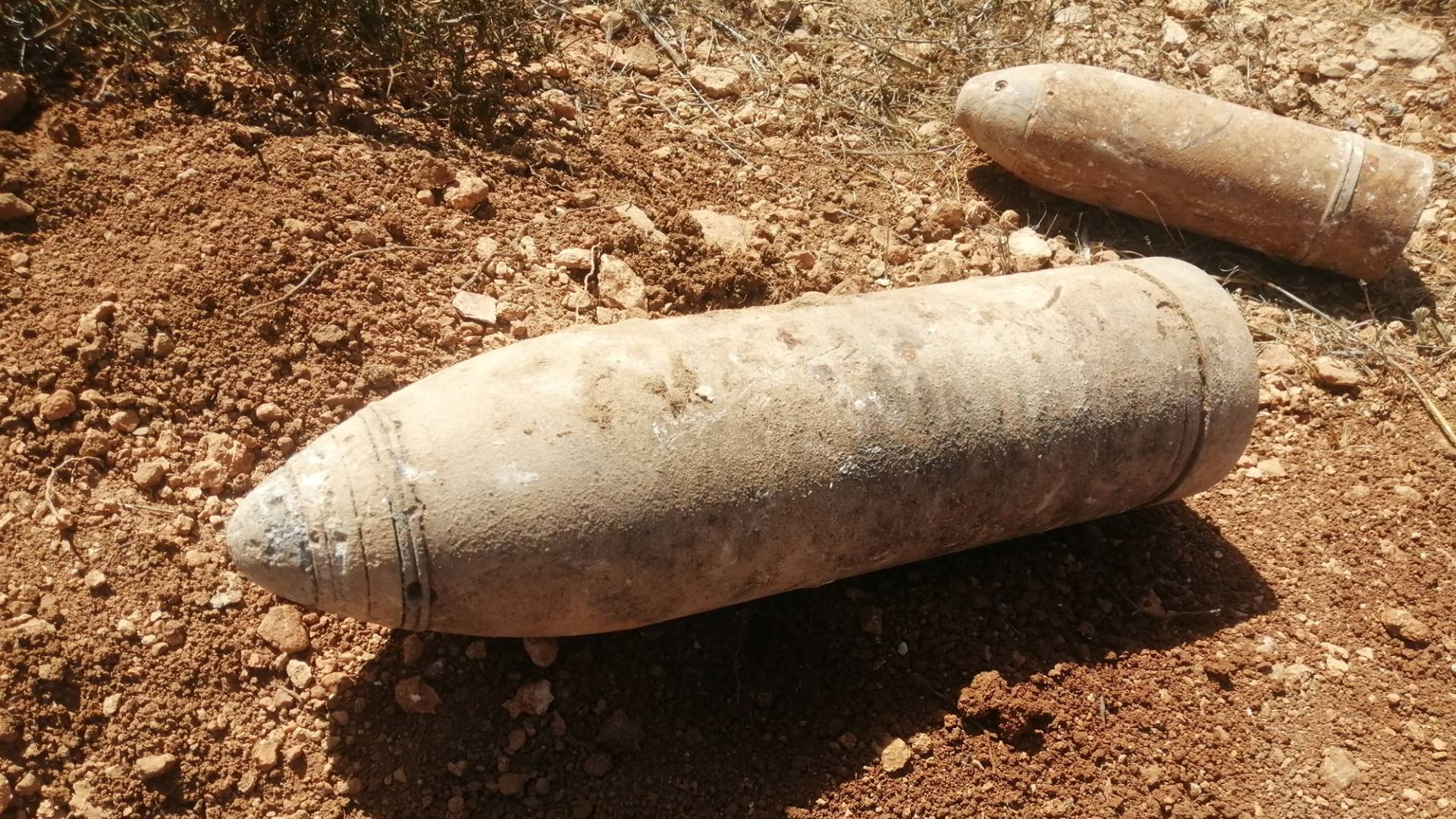 قنابل للاحتلال قديمة