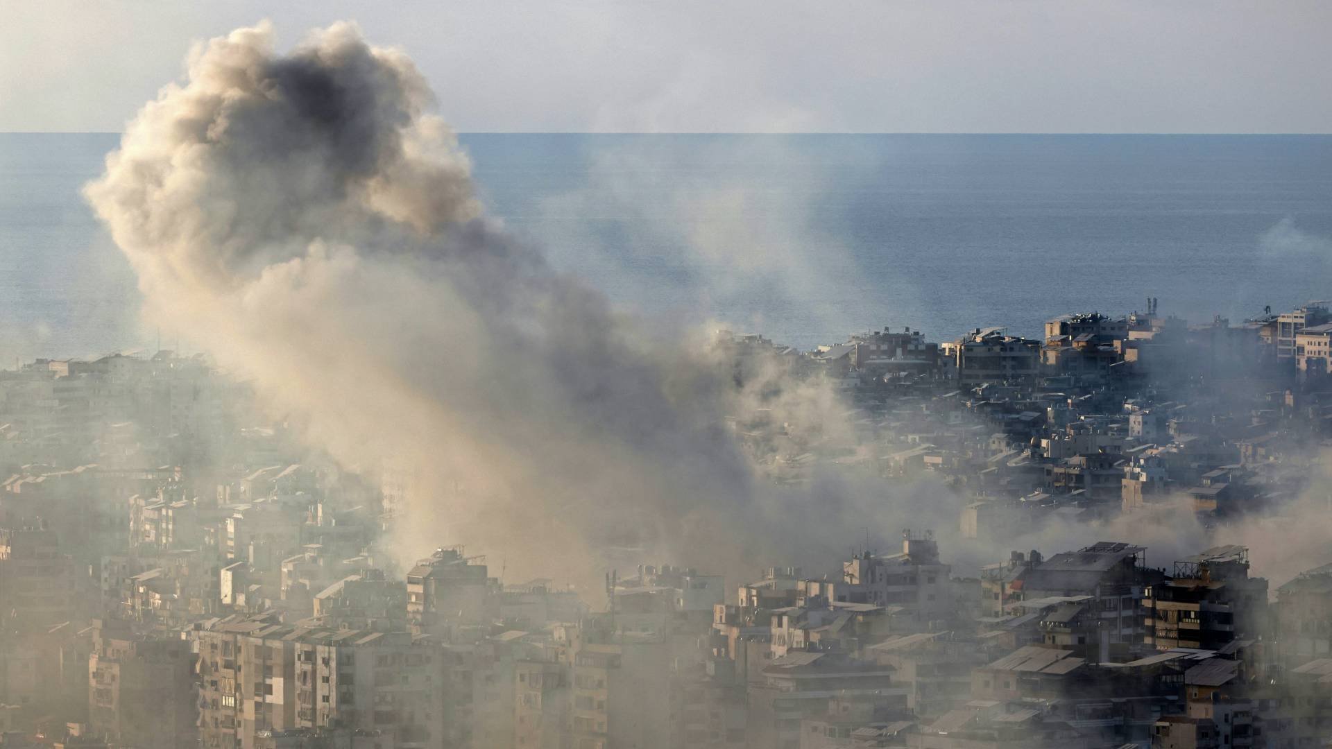 القصف على طهران