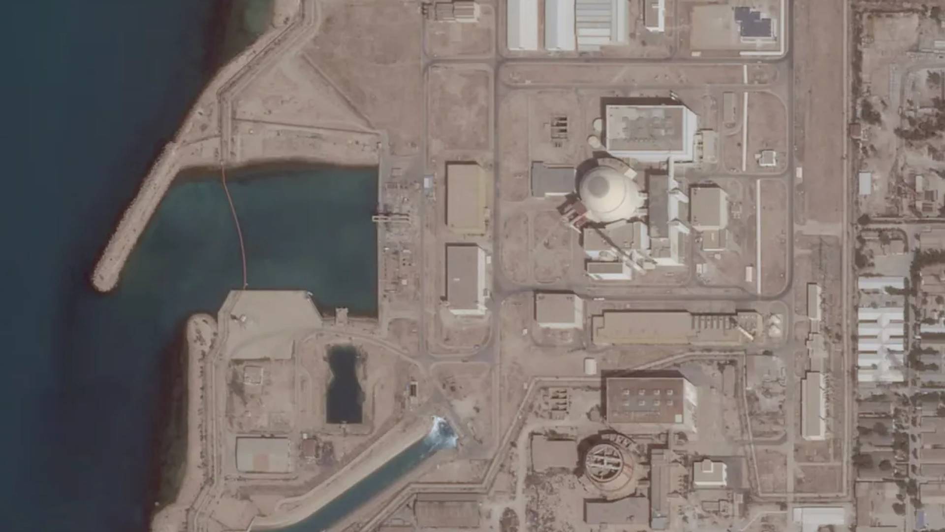 محطة بوشهر النووية الإيرانية