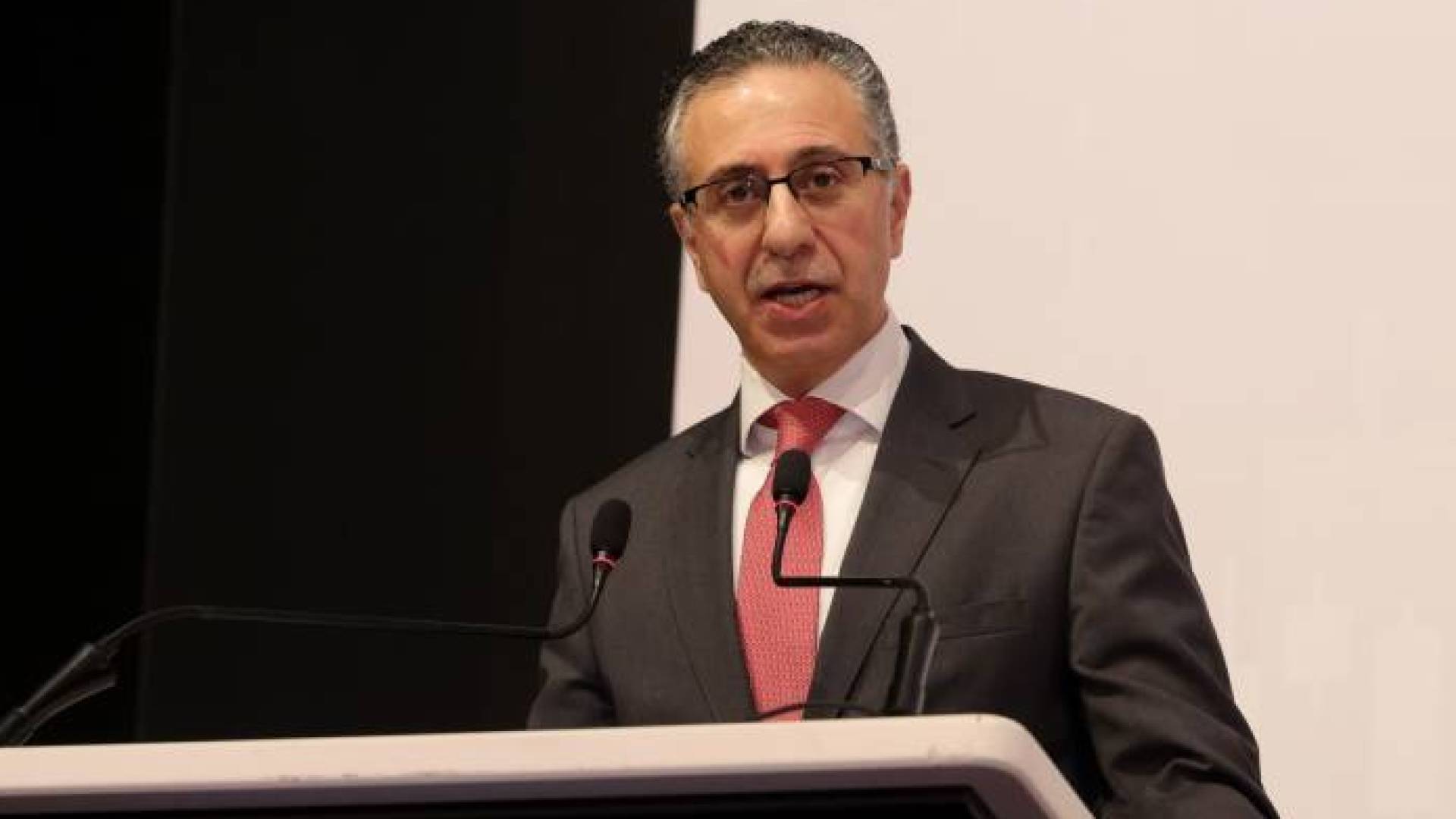 وزير الصناعة والتجارة والتموين، المهندس يعرب القضاة
