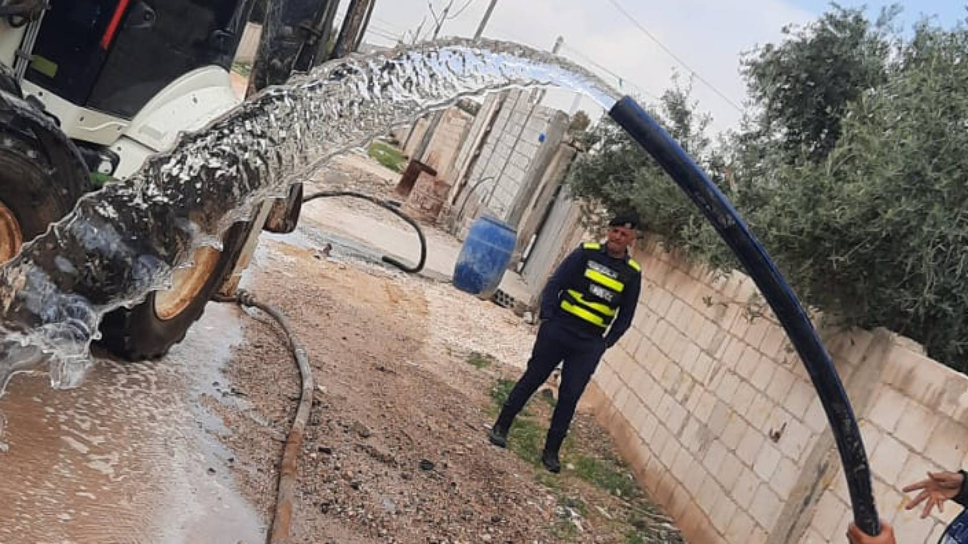 "المياه" تواصل حملاتها لضبط اعتداءات المياه في الزرقاء