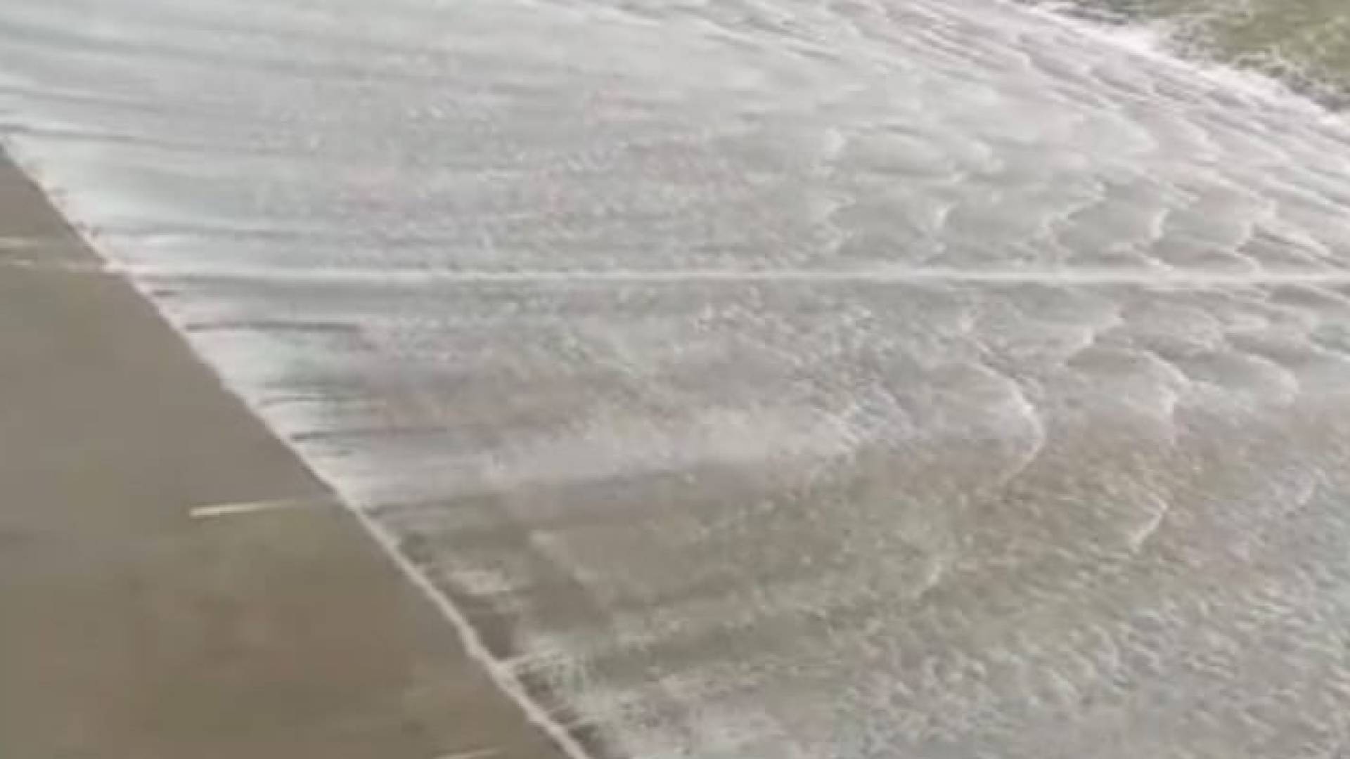 فيضان 4 سدود في الجنوب بعد امتلائها بالكامل.. وتحذيرات عاجلة للمجاورين لمجاري السيول