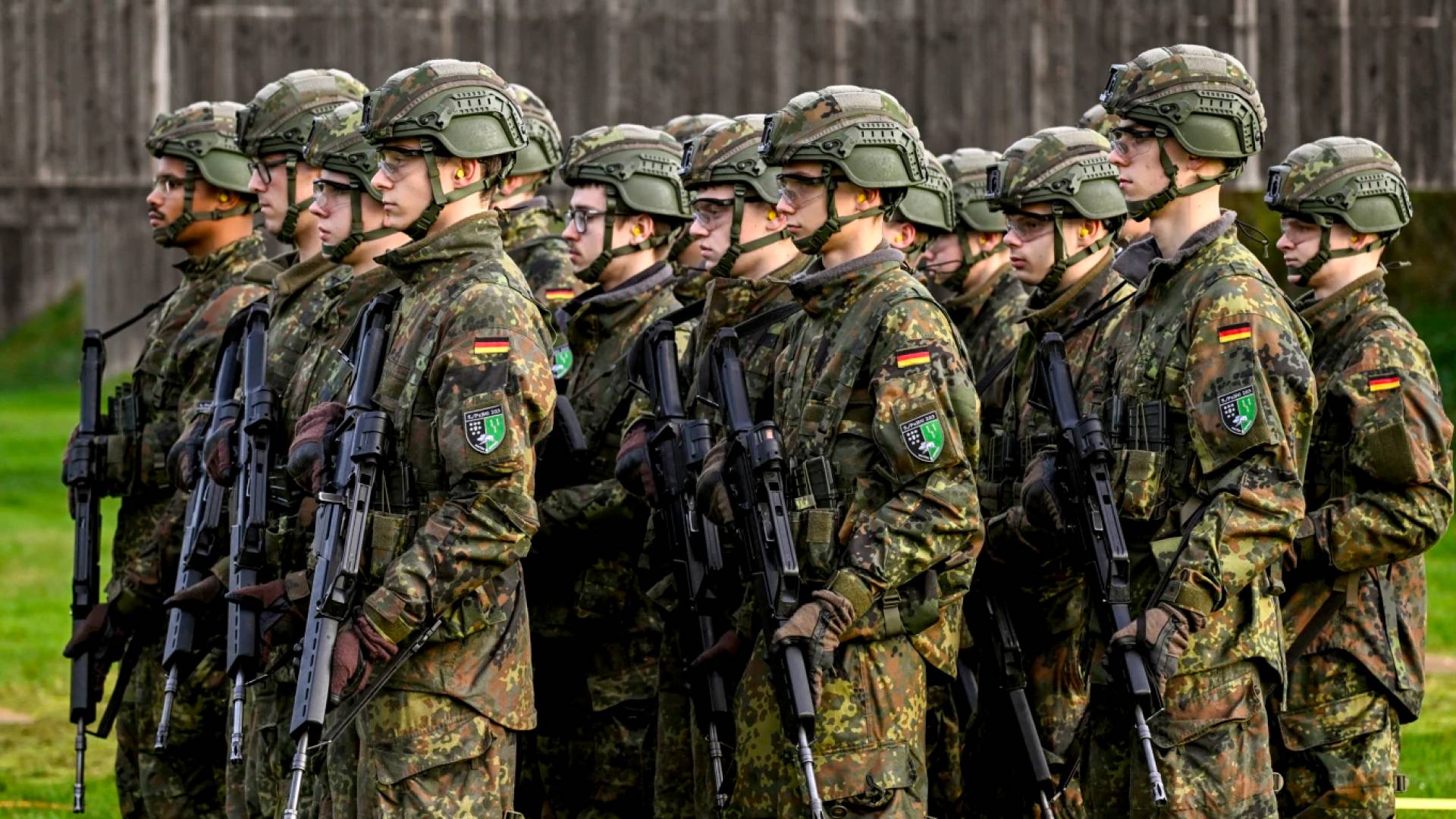 جنود من الجيش الألماني