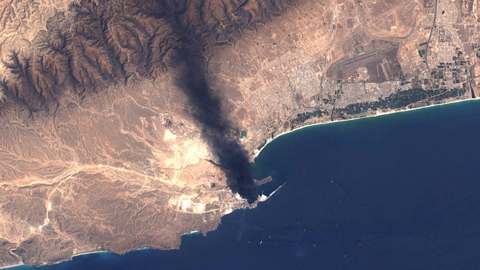 ميناء صلالة العماني