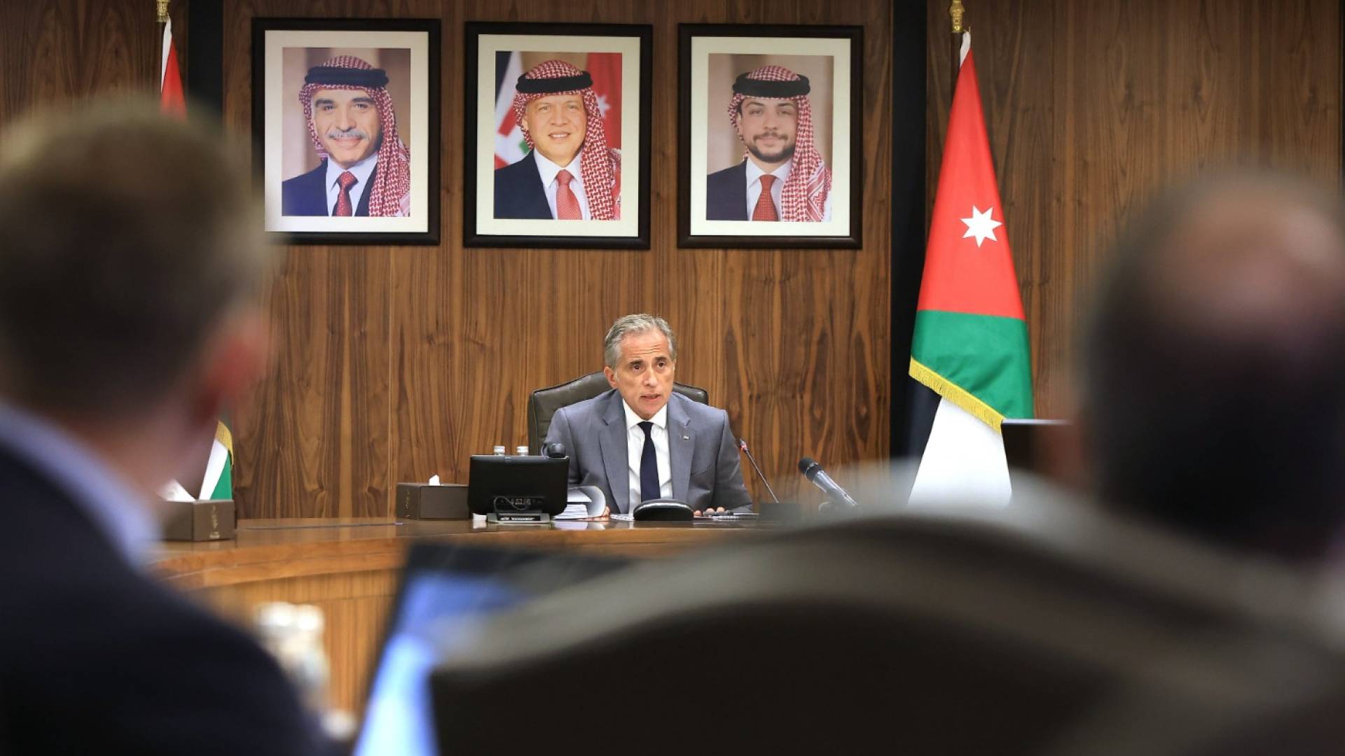 رئيس الوزراء الدكتور جعفر حسان