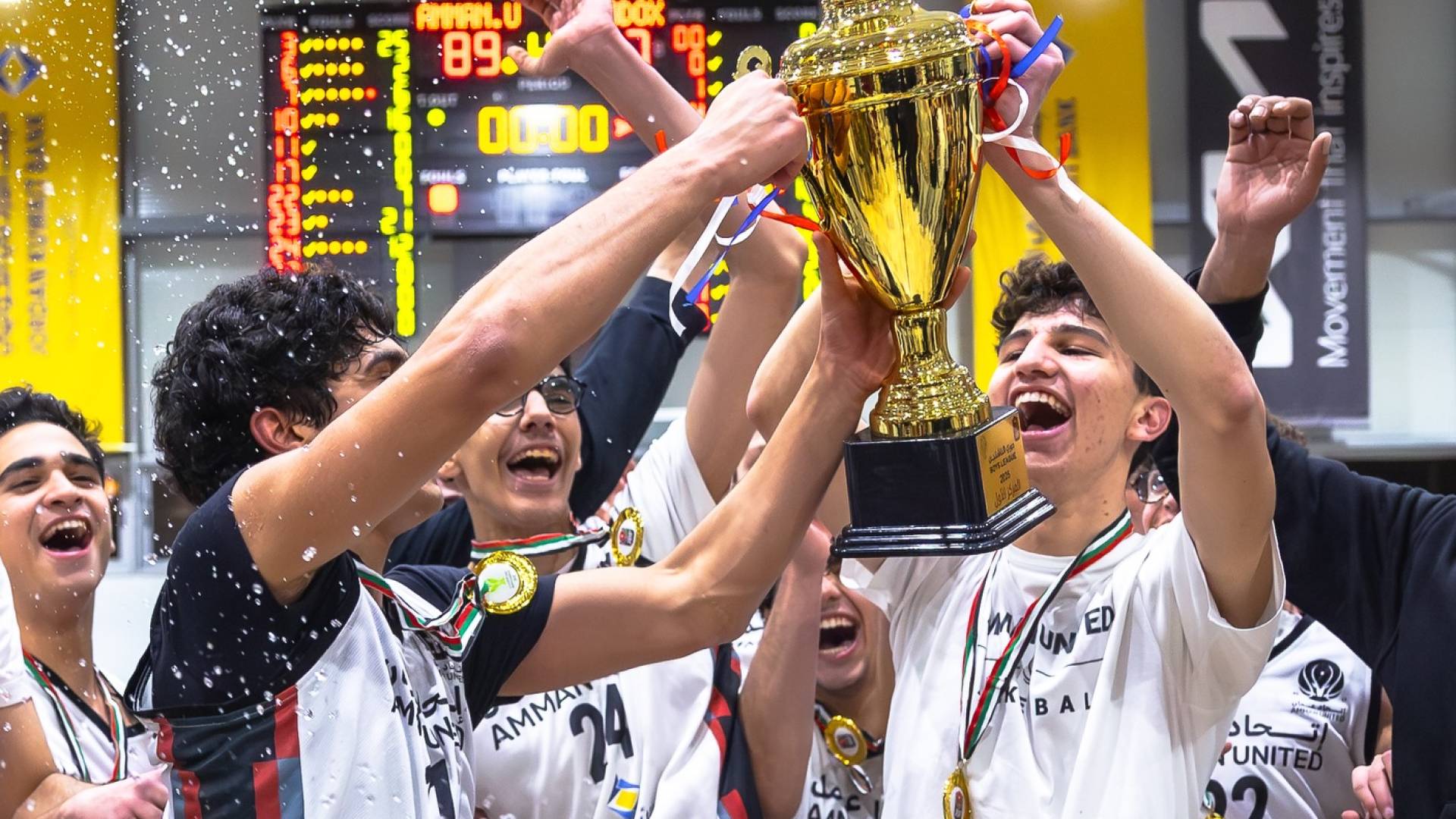 دوري الناشئين ت16