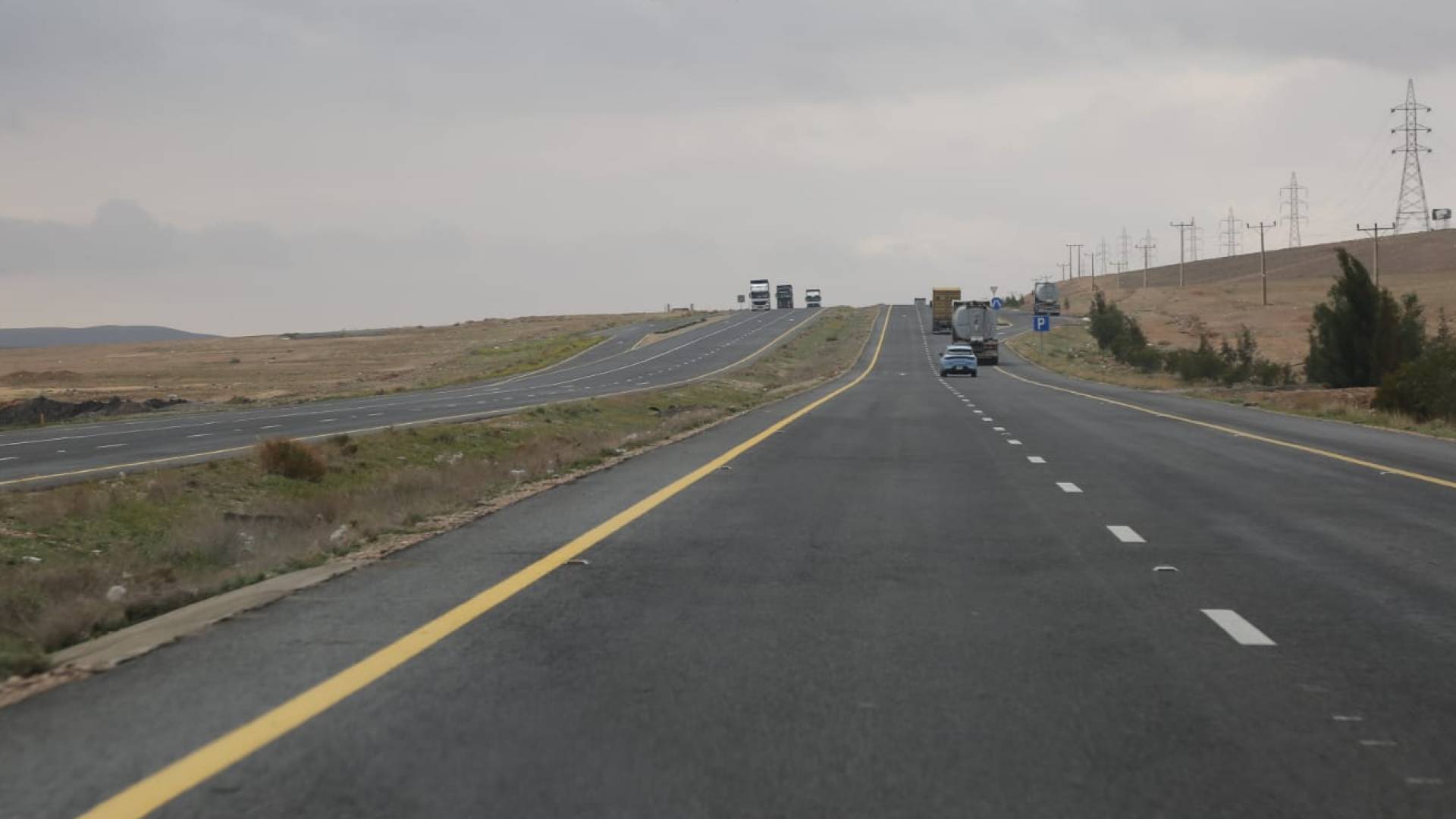 صيانة الطريق الصحراوي