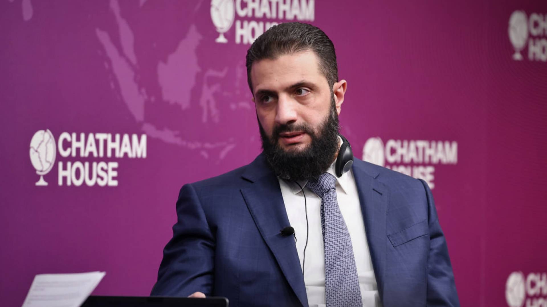 الرئيس السوري احمد الشرع