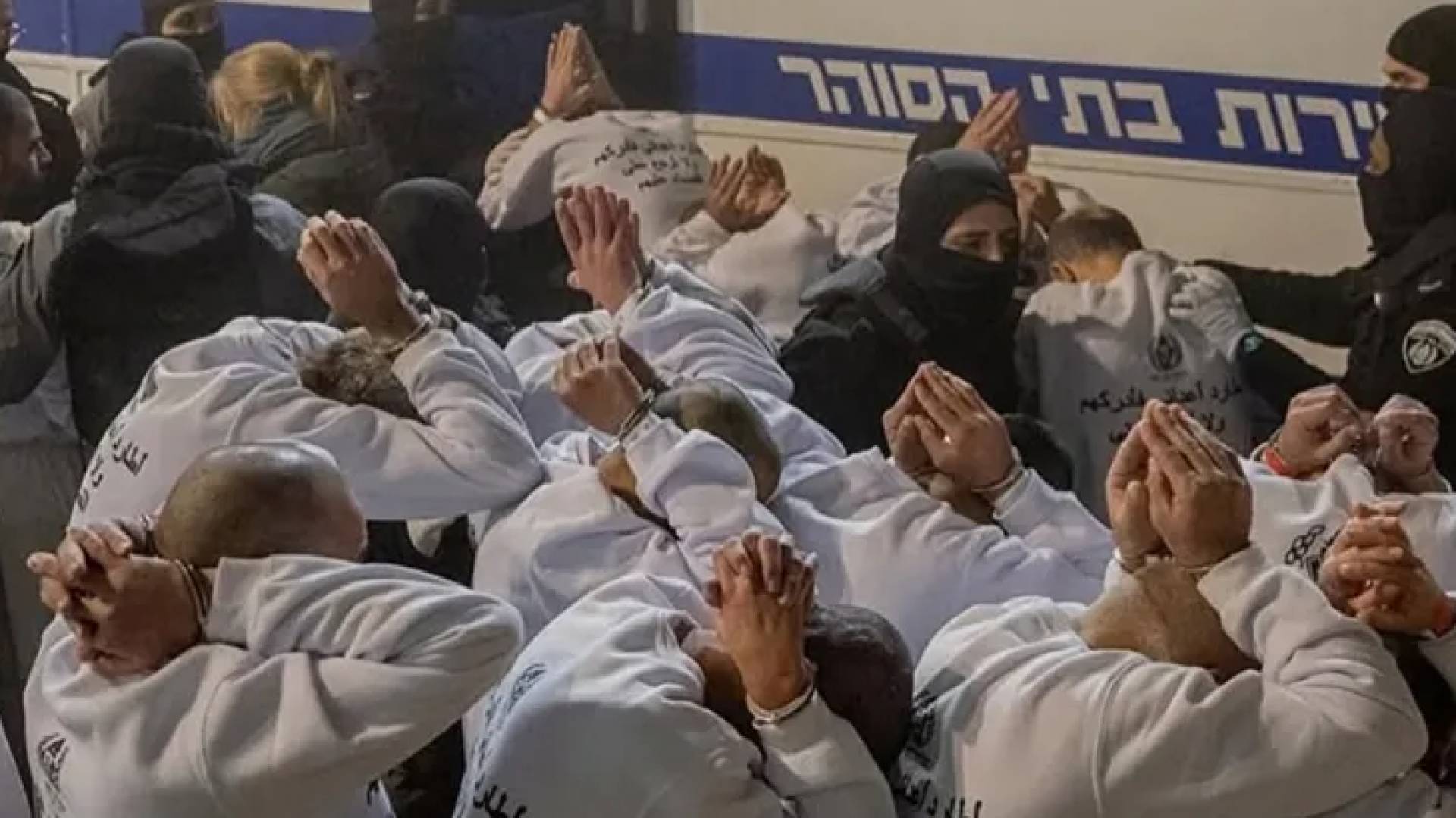 الأسرى الفلسطينيون في سجون الاحتلال