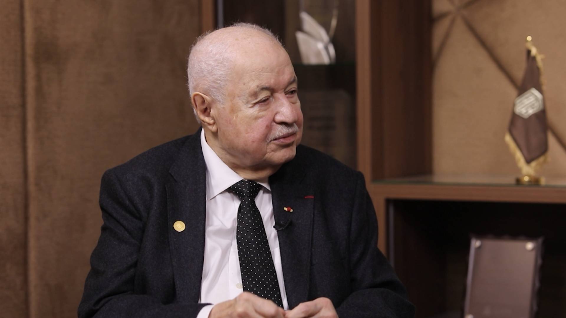 طلال ابوغزالة