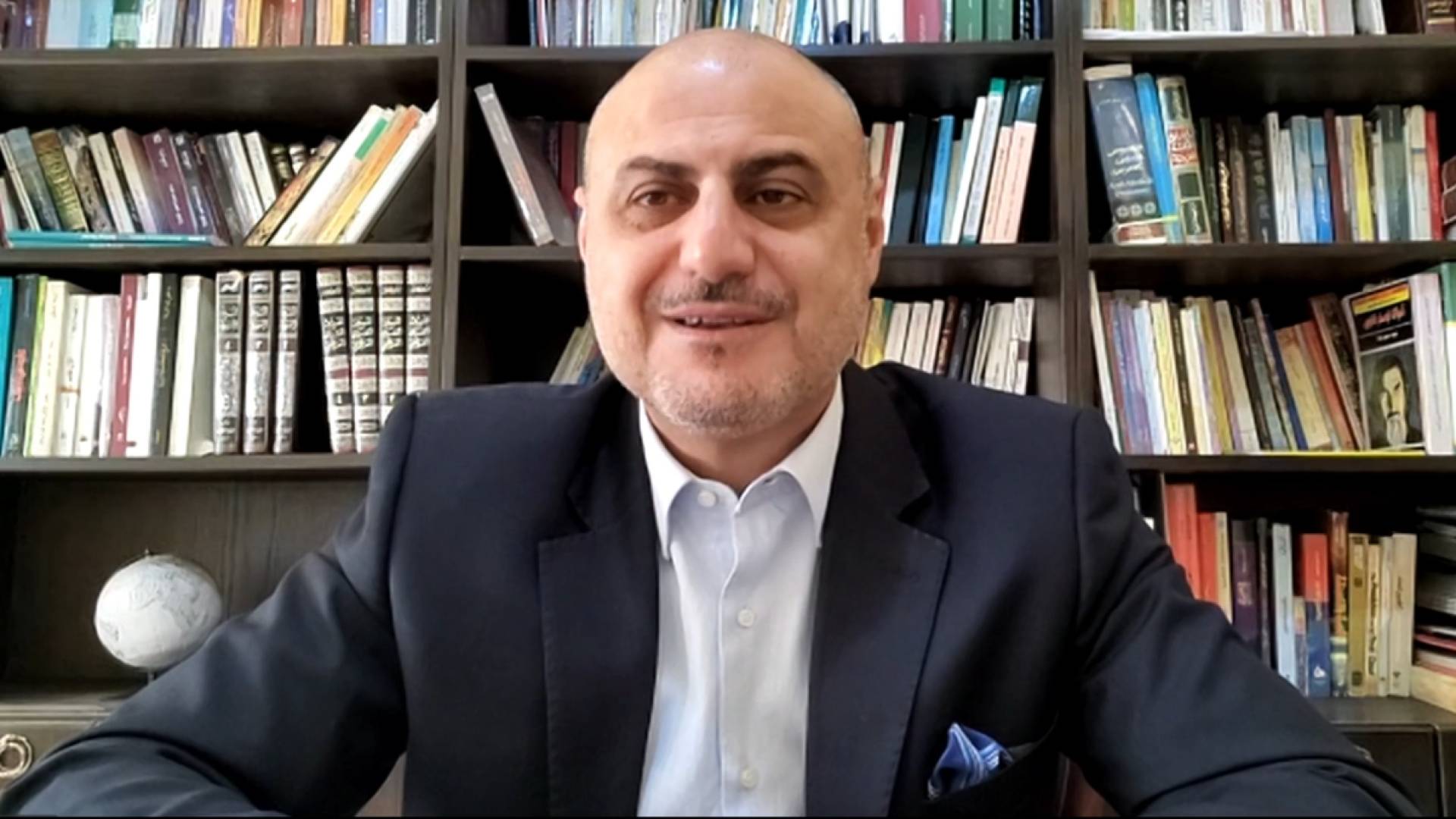 دكتور العلوم السياسية ركان أبو طرية