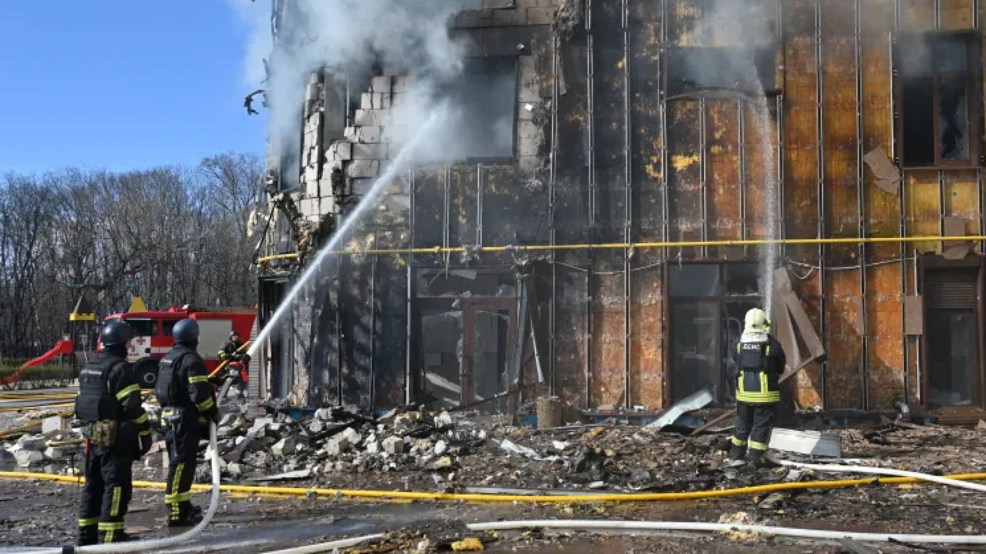 5 قتلى وأكثر من 30 جريحا بضربات روسية جديدة على أوكرانيا