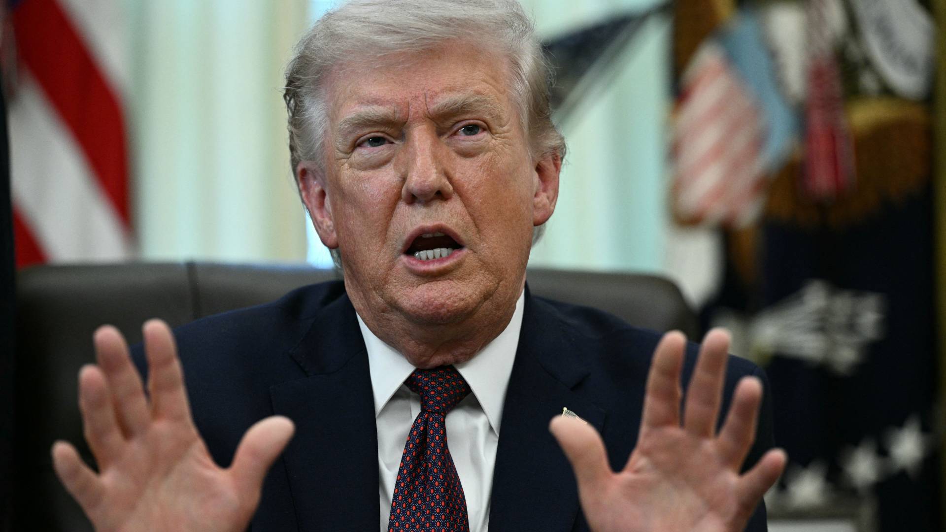 الرئيس الأرميكي دونالد ترمب