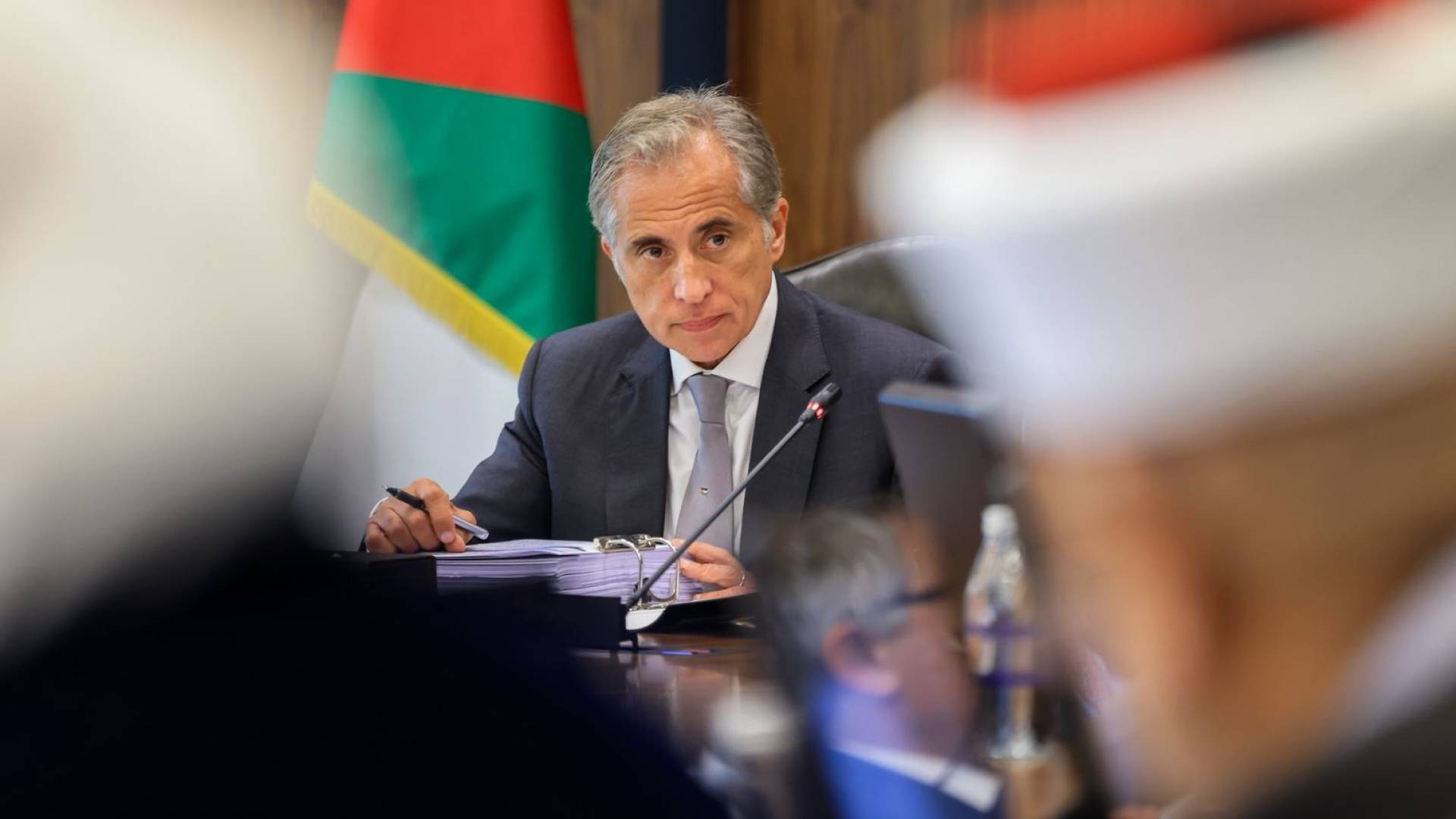 رئيس الوزراء جعفر حسان