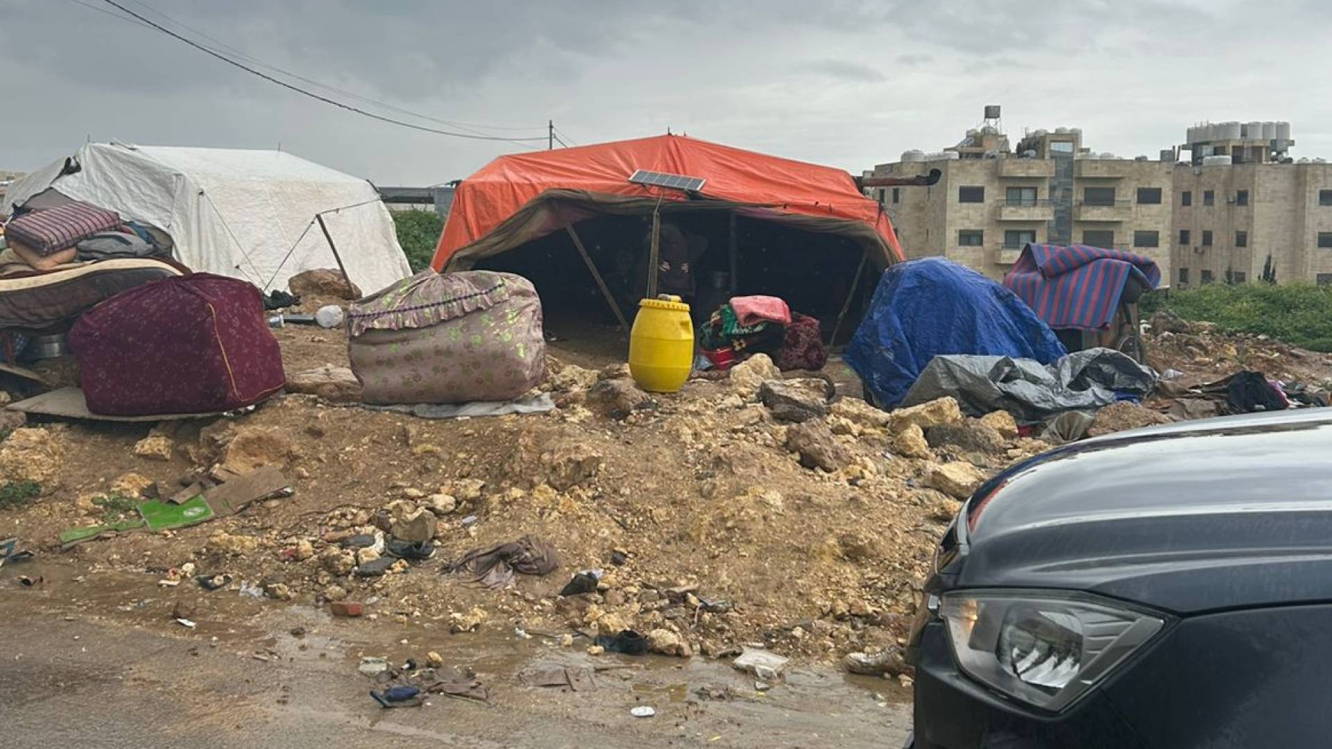 الخيام العشوائية