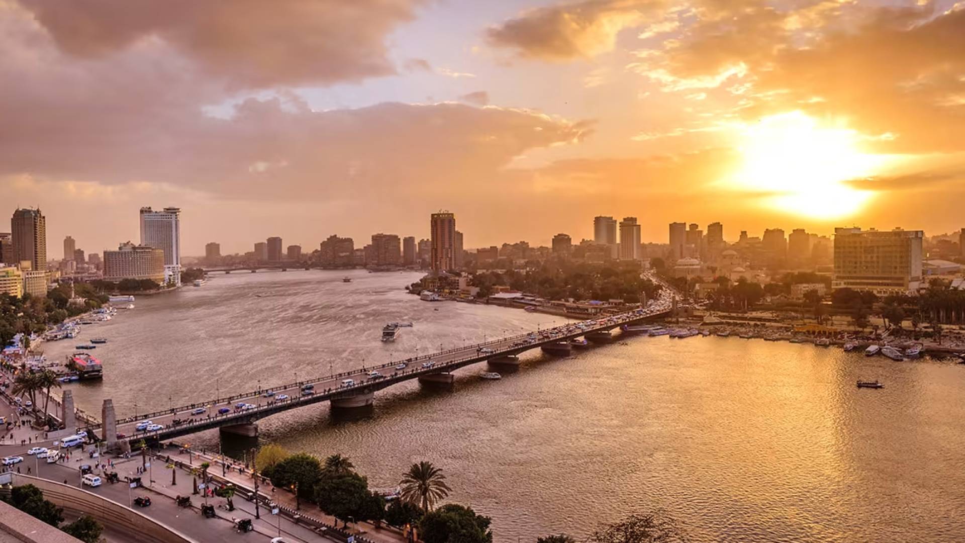 وبري قصر النيل في القاهرة