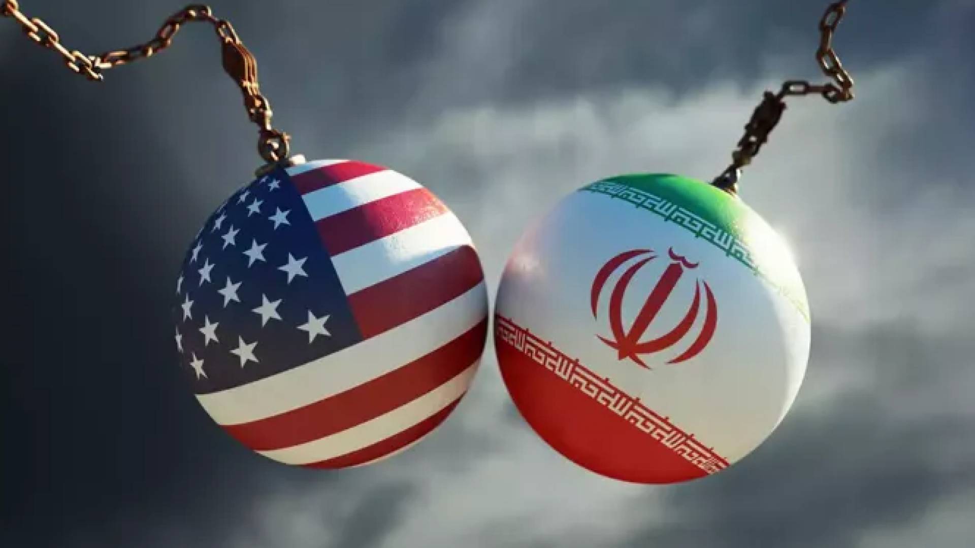 العلمان الإيراني  والأمريكي - صورة تعبيرية