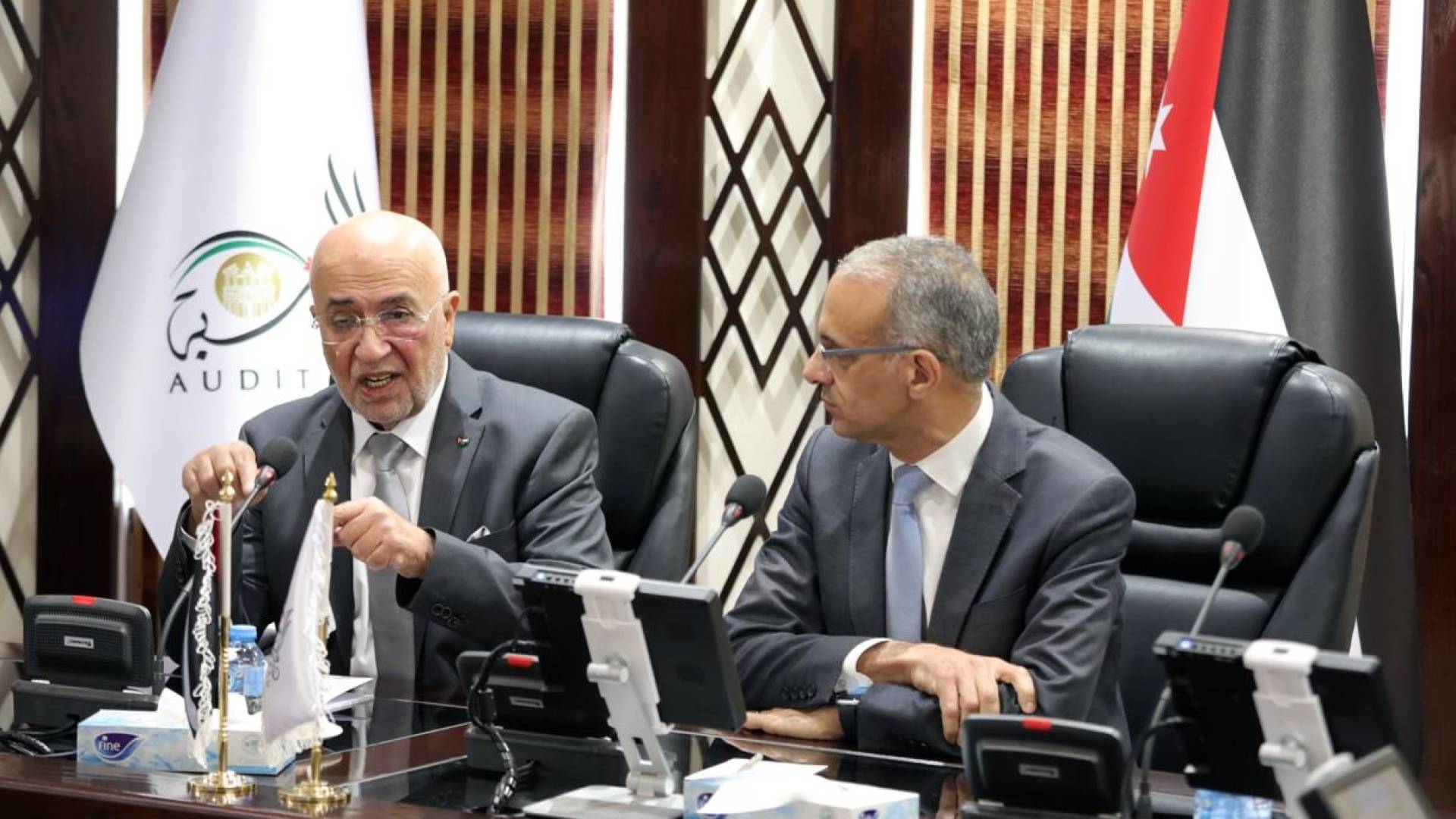 ديوان المحاسبة و المستقلة للانتخاب